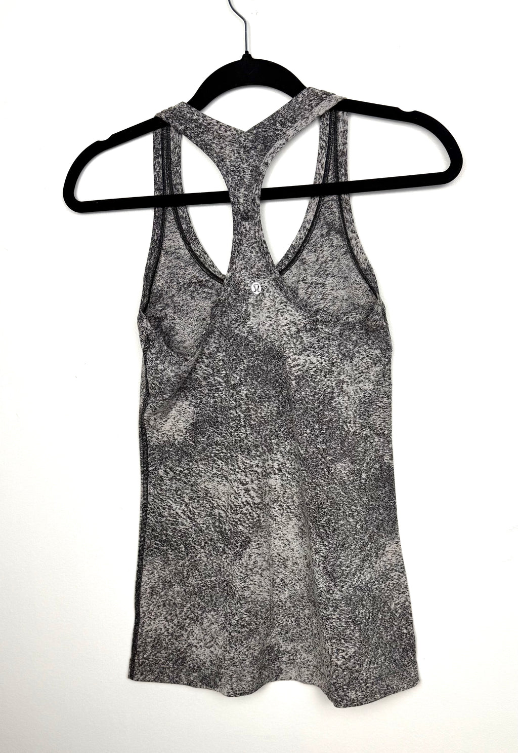 Lululemon racerback workout tank back view
