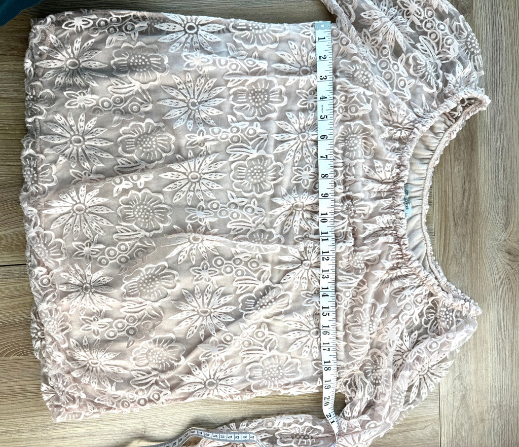 Made in italy lace top measuring 38" bust 