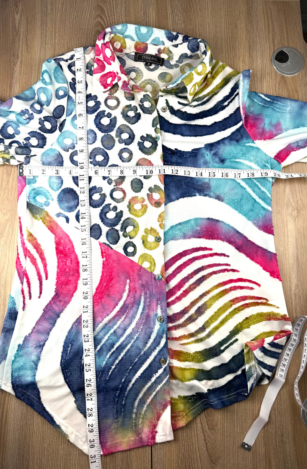 Minkas blouse or jacket multicoloured jacket measuring 40" bust and 30" shoulder to hem in front 