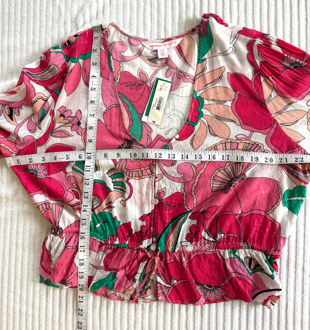 NWT Joe Fresh x Oscar Gariepy Floral Peplum Blouse at Blue Sparrow Shop measuring 44" bust and 20 shoulder to hem