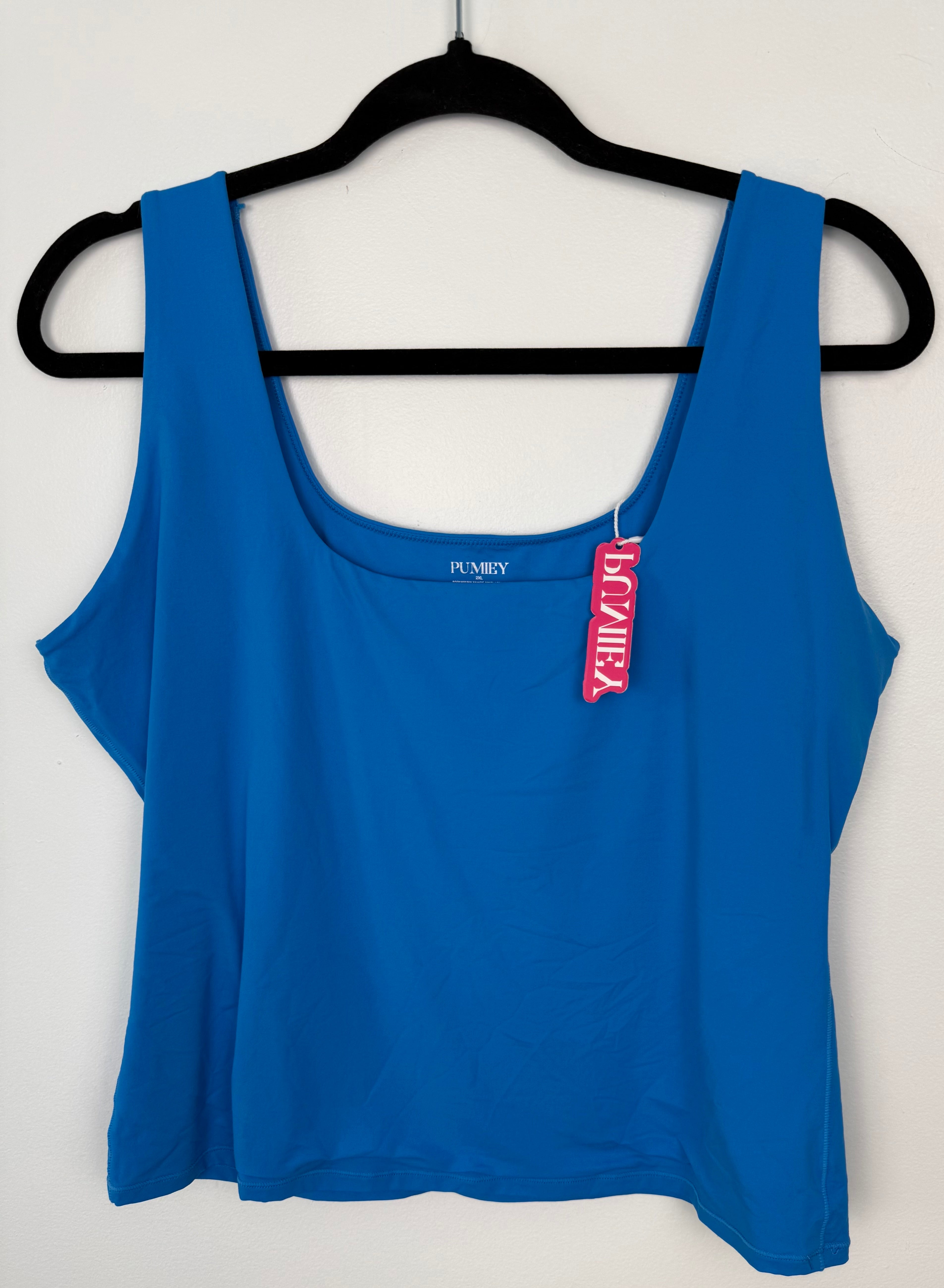 NWT Pumley Cami | Tank Top | Size 2XL  at Blue Sparrow Shop on hanger