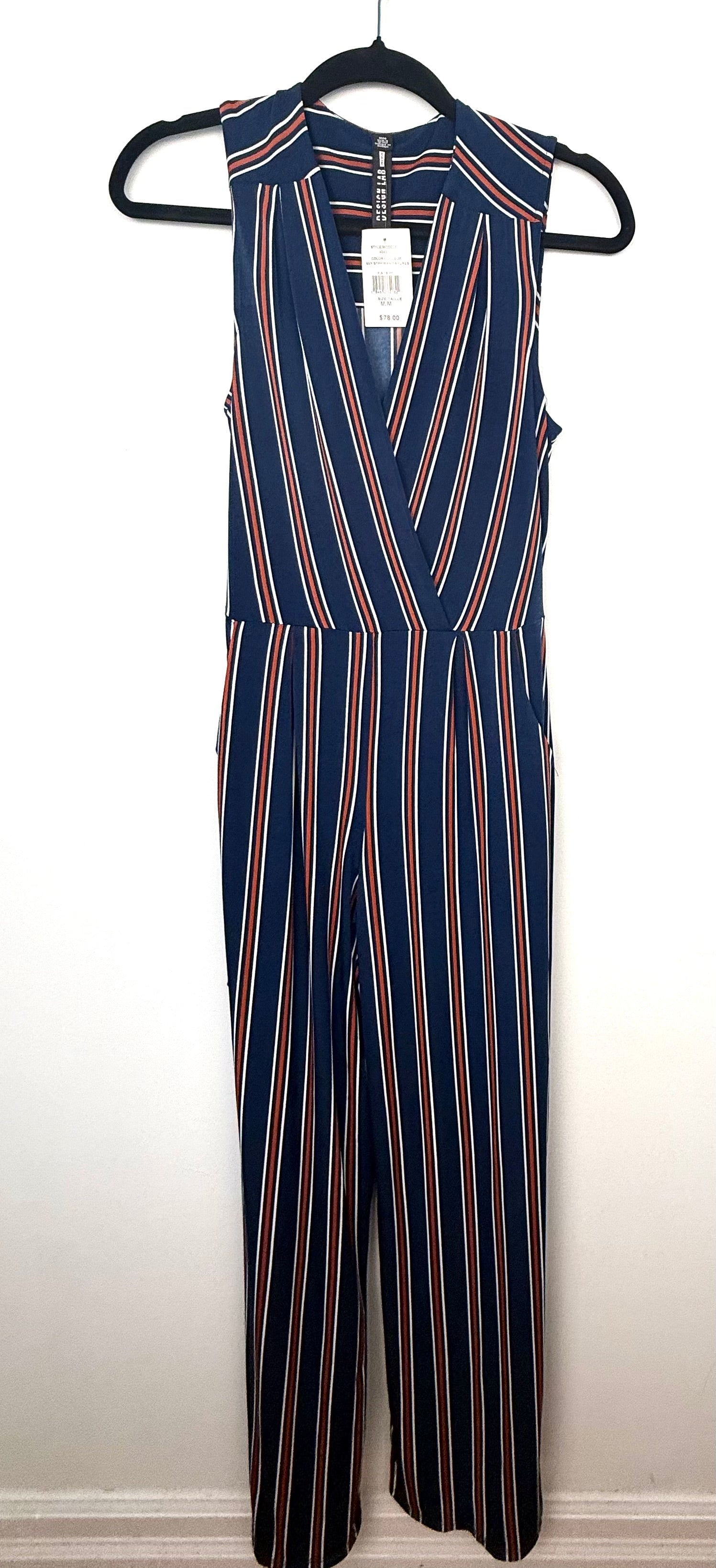 NWT Vision Lab women’s navy striped wide leg jumpsuit size medium sleeveless. on hanger 