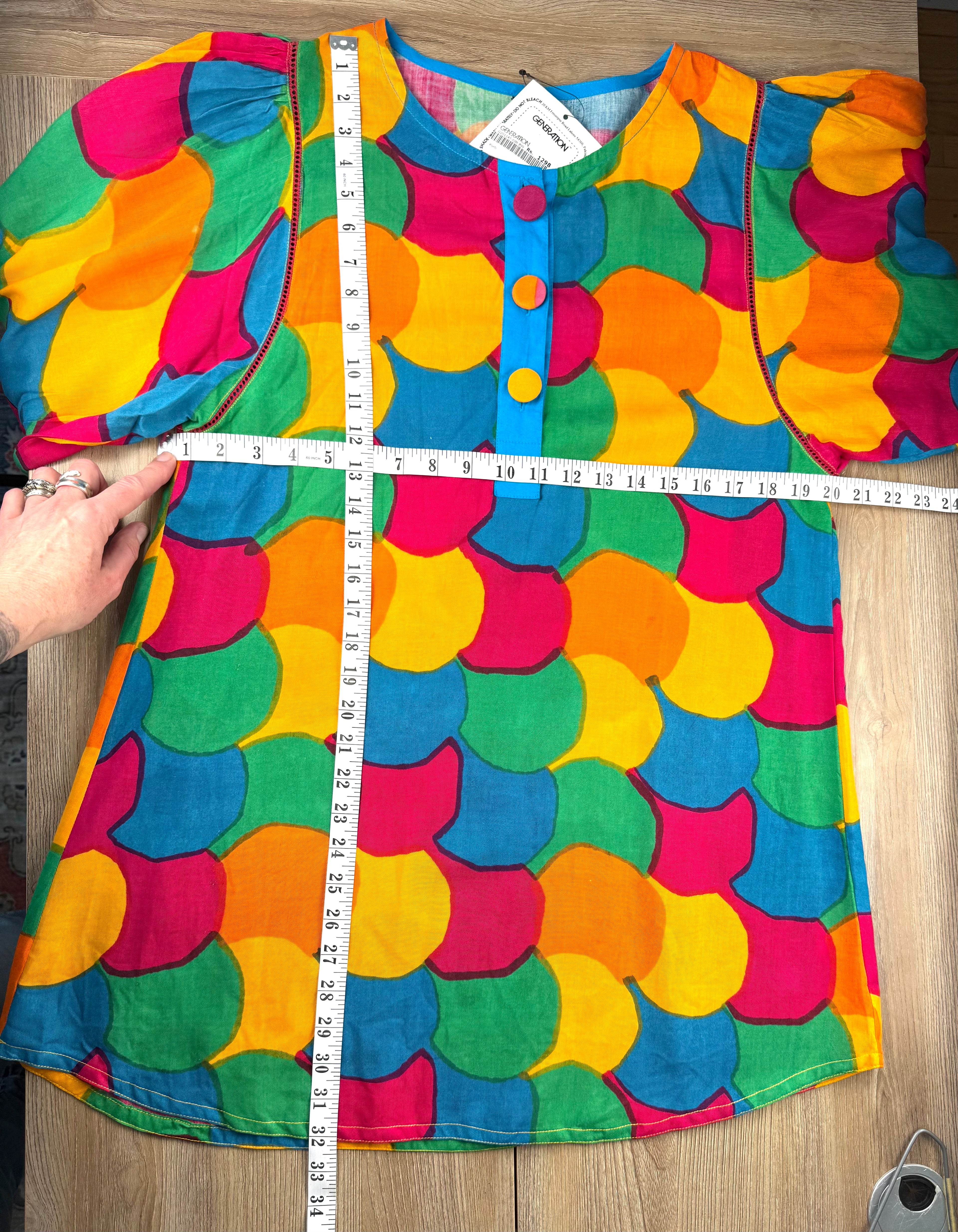 NWT multicoloured bold pattern tunic blouse or dress measuring 40" bust 32" shoulder to hem