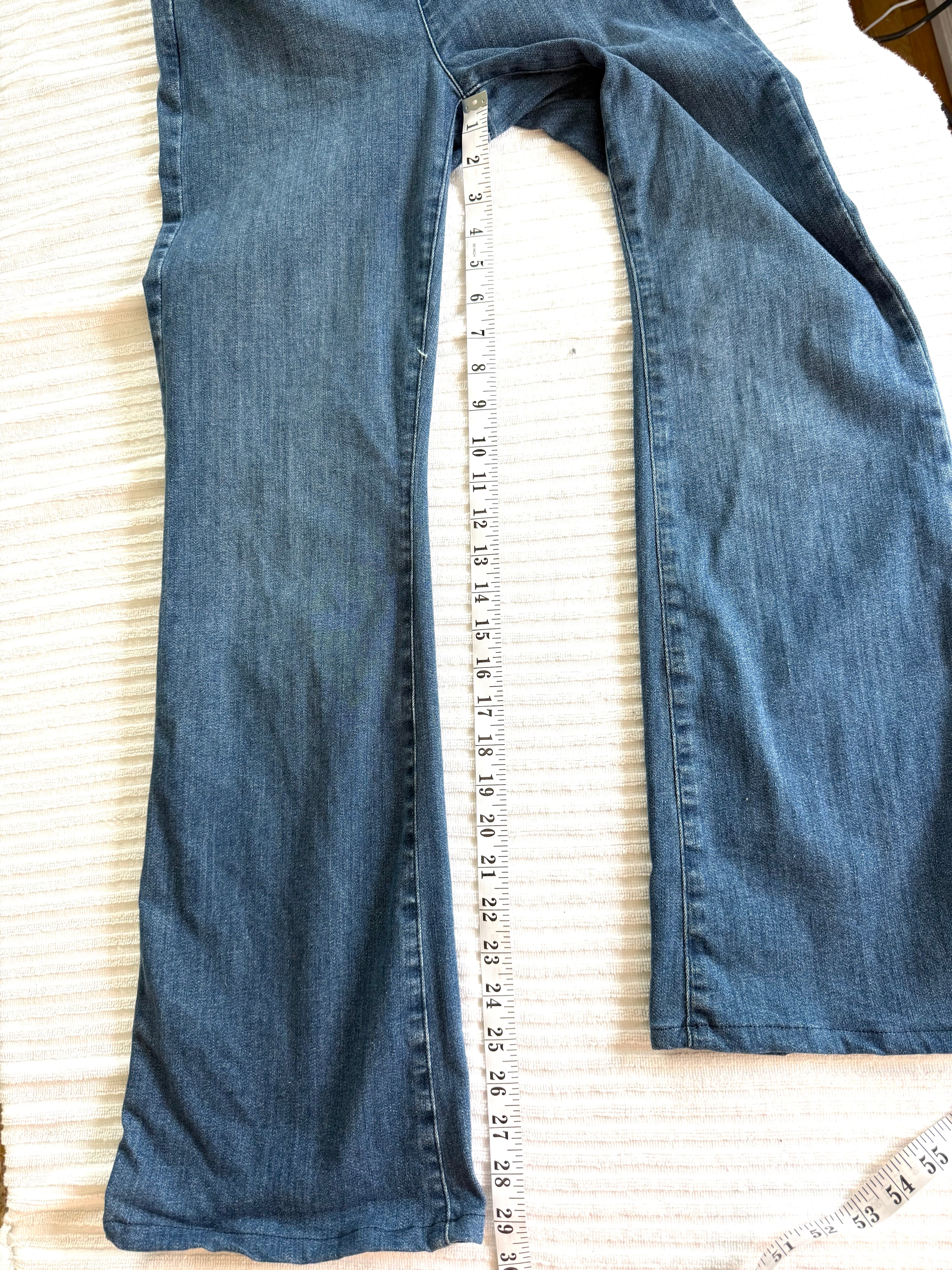 NYDJ Foundry Pull-On Bootcut Jeans – Medium Wash Stretch Denim Jeans measuring 29" inseam 