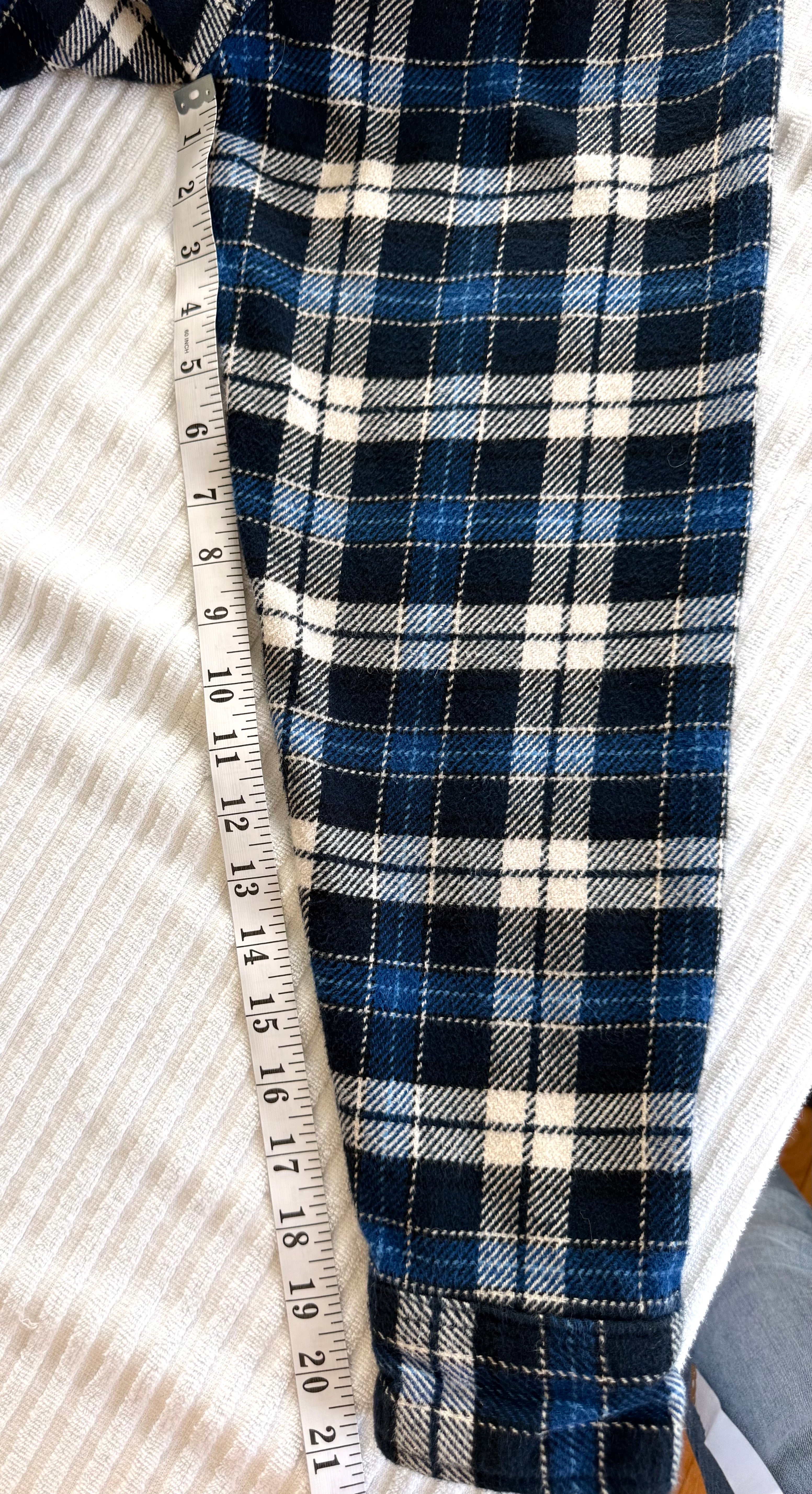 Orvis 100% Cotton Plaid Shacket | Mens M measuring 21" sleeve