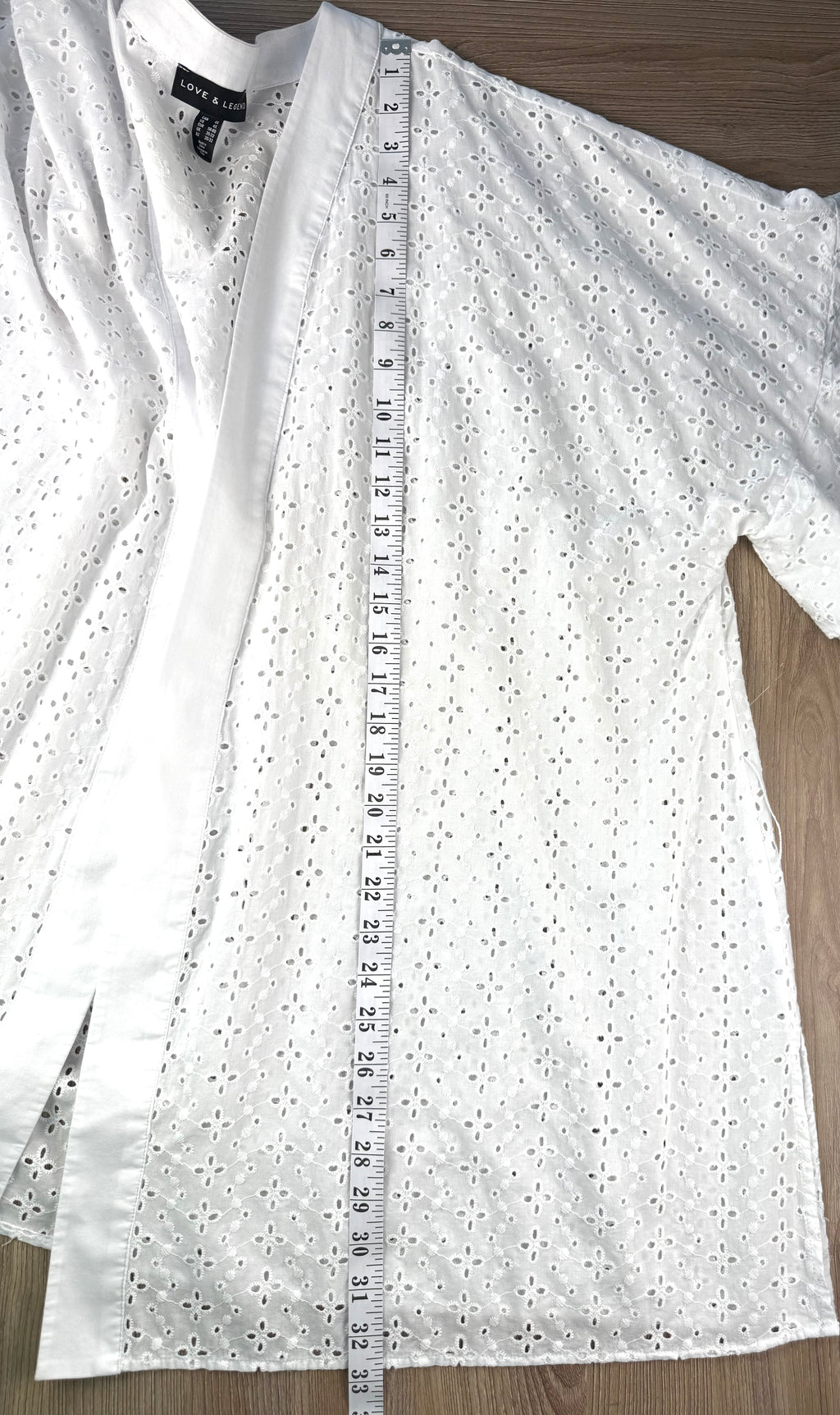 Oversized white eyelet kimono measuring 33" shoulder to hem