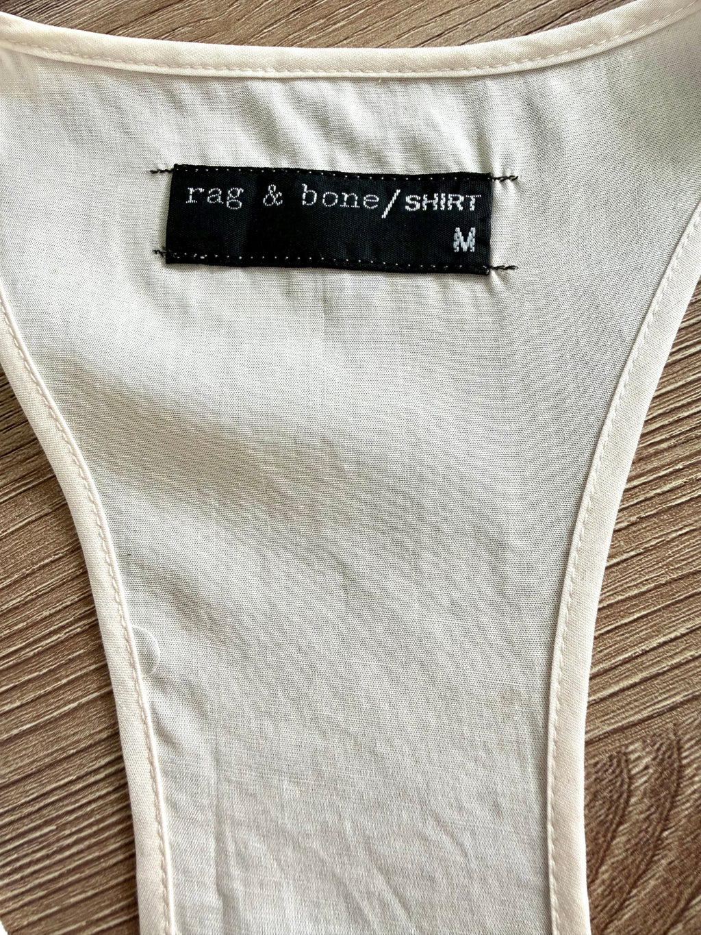 Rag & Bone / Shirt label – size M