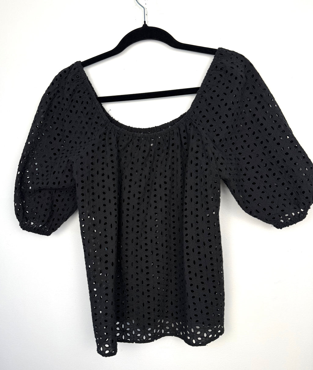 back of Reitmans 100% Cotton Black Eyelet Puff Sleeve Top — Square Neck | Peasant Style | Size M at Blue Sparrow Shop Resale Reimagined  on hanger