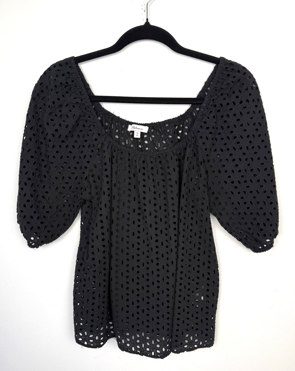 Reitmans 100% Cotton Black Eyelet Puff Sleeve Top — Square Neck | Peasant Style | Size M at Blue Sparrow Shop Resale Reimagined  on hanger