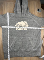 Roots Canada Pullover Hoodie at Blue Sparrow Shop measuring 46" bust and 25" shoulder to hem 