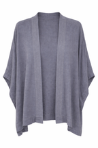 Roots_kimono_at_Blue_Sparrow_Shop_ 