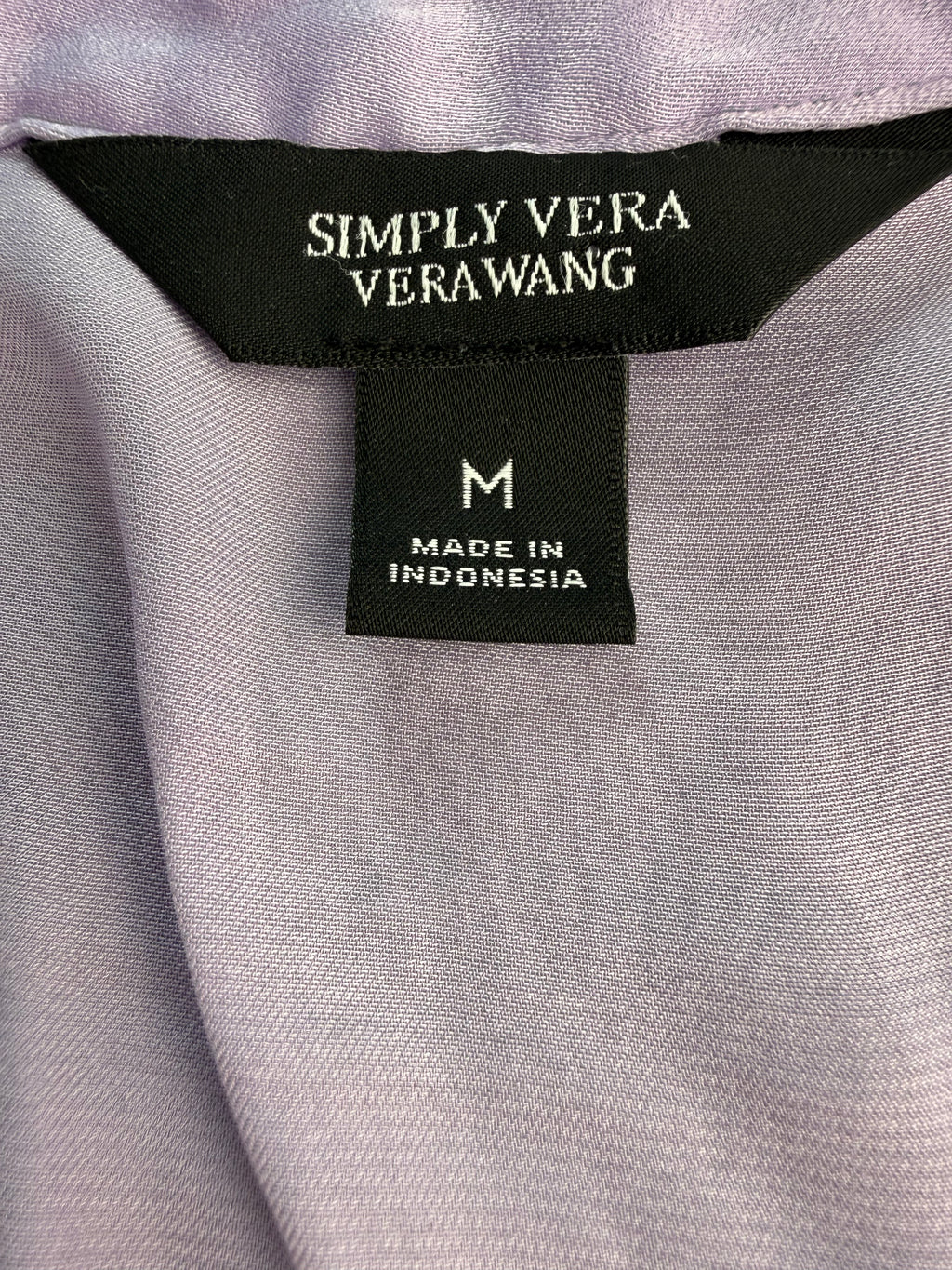 Simply Vera Vera Wang label size medium on lavender summer dress