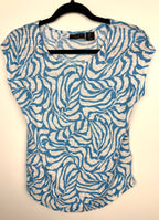 Tahari 100% linen botanical print top on hanger