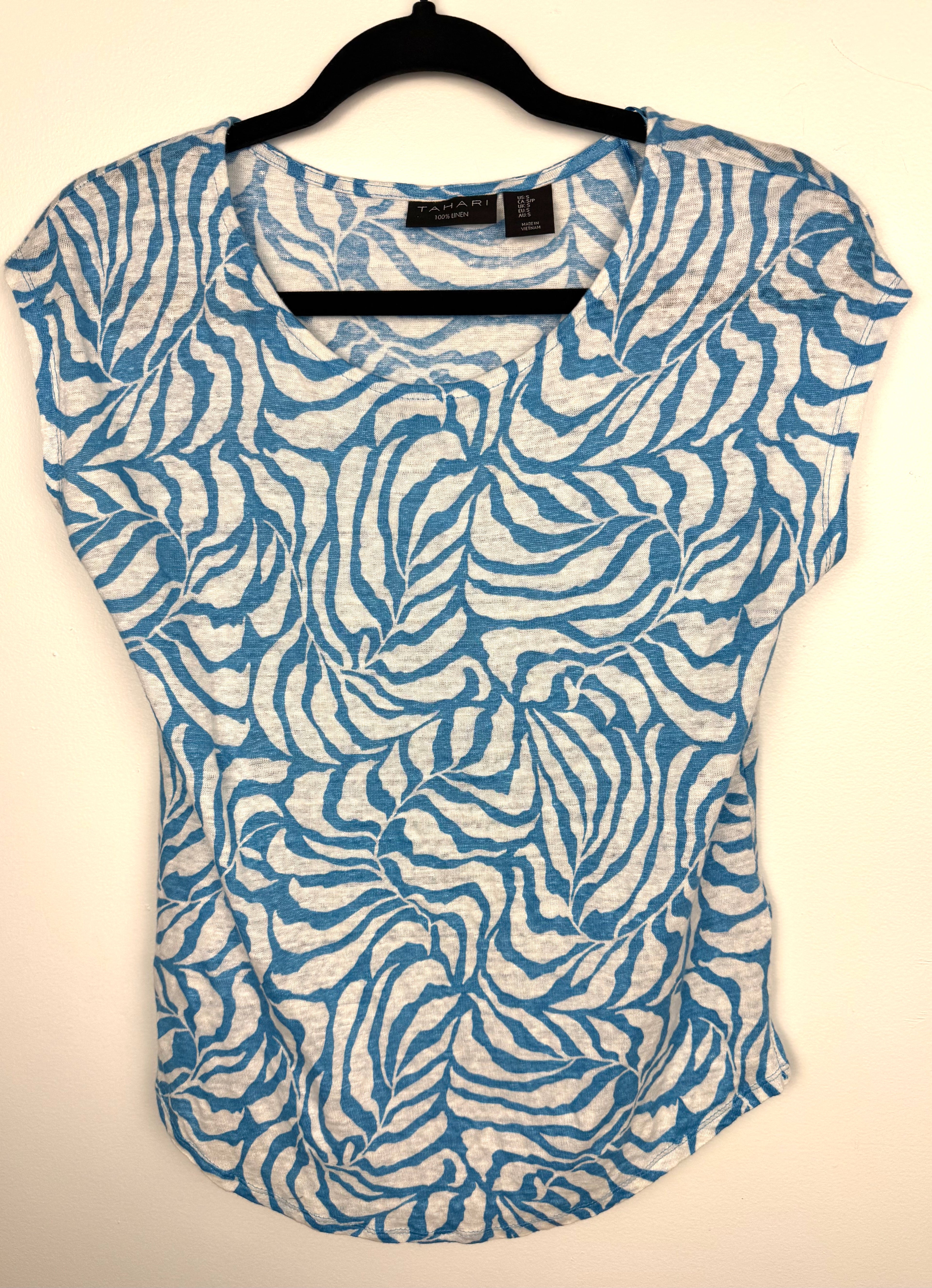 Tahari 100% linen botanical print top on hanger