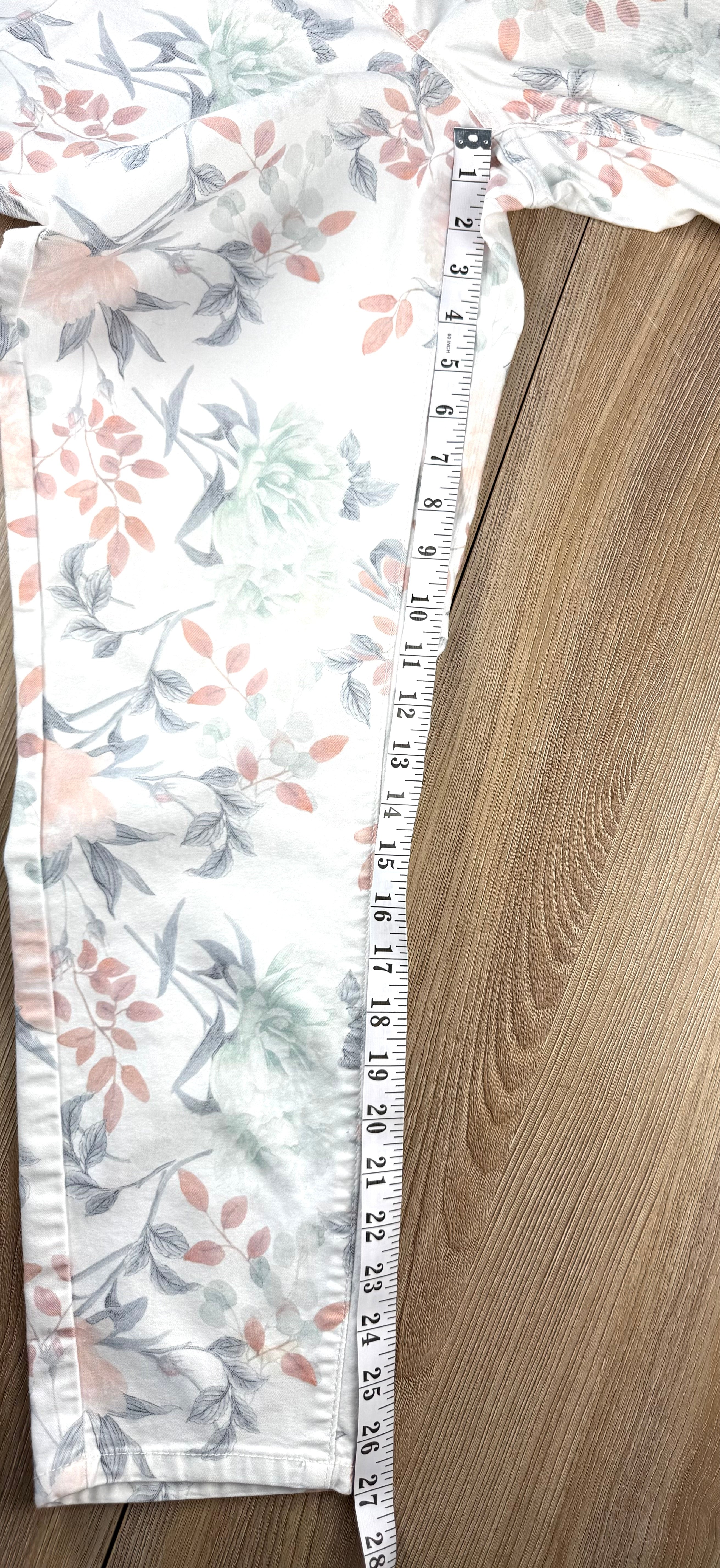 Tribal Brand Pastel Coloured Floral Jegging Jeans at Blue Sparrow Shop measuring 27" inseam