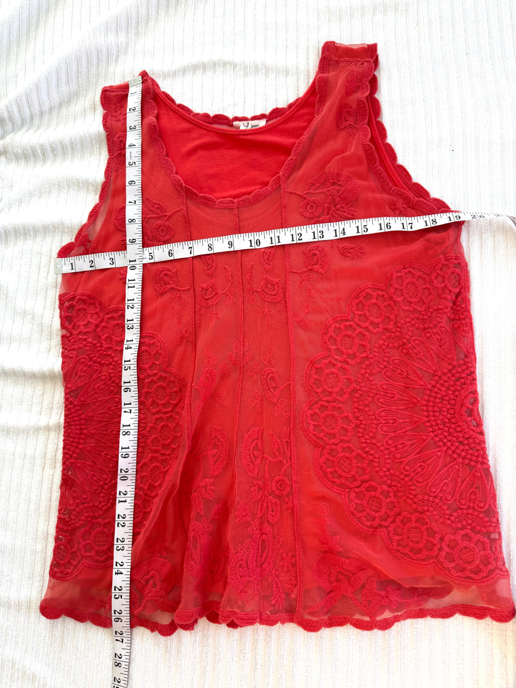 Tribal Lace Overlay Sleeveless Top | Size L at Blue Sparrow Shop measuring 38" bust and 27" shoulder to hem 