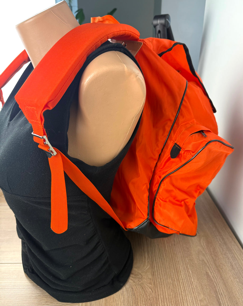 Vintage World Famous Hiking Backpack on mannequin for scale