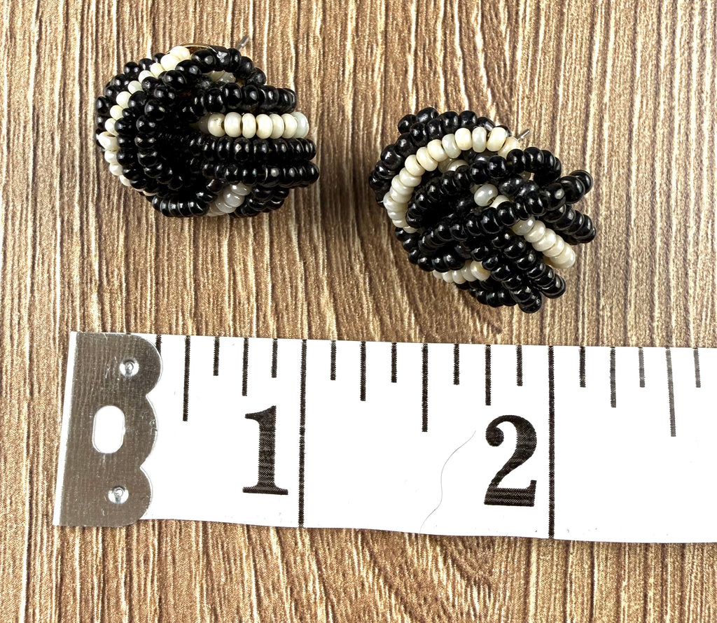 Vintage black and white beaded knot earrings retro seed bead jewellery measuring approx 1"