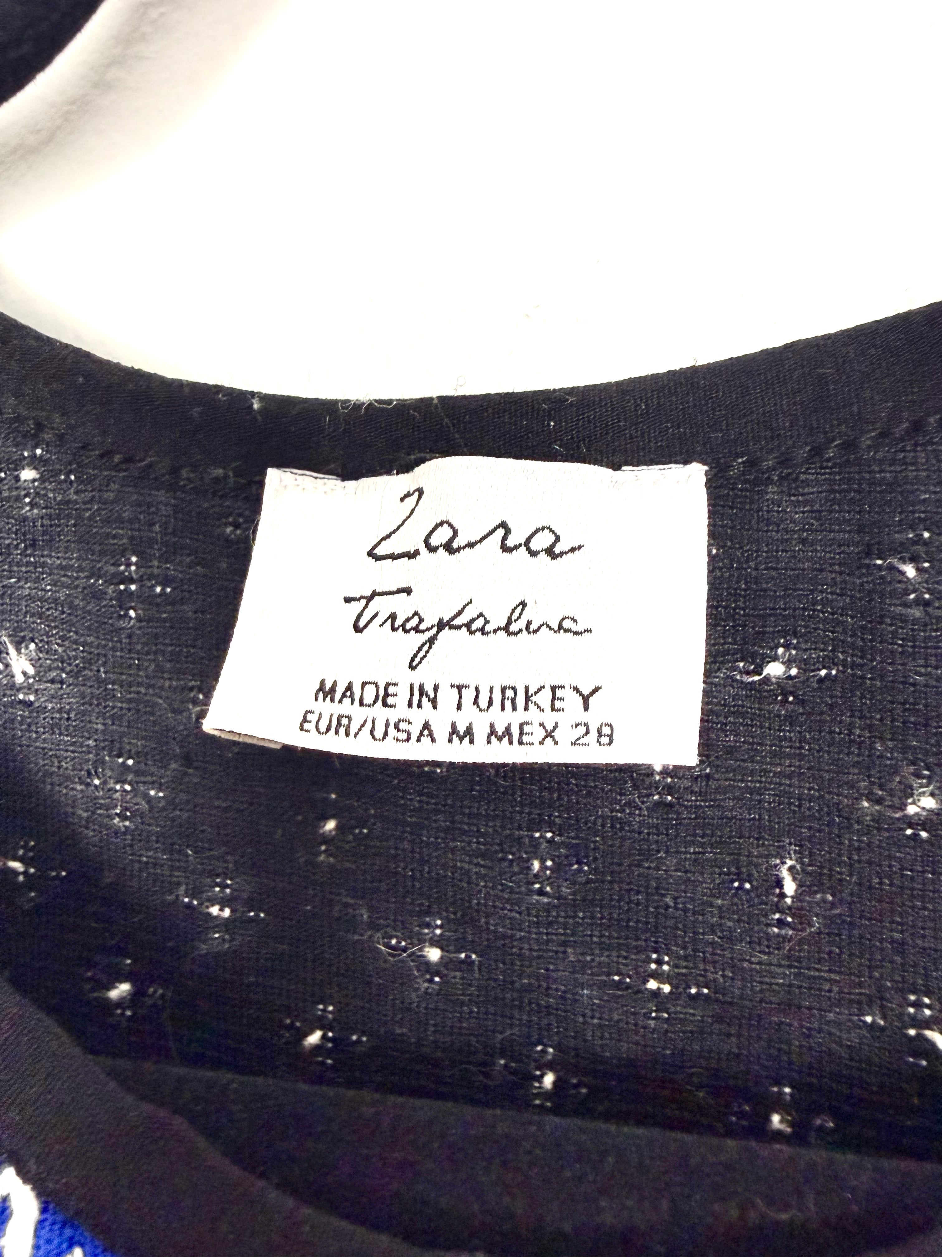 Zara Trafaluc label size M made in Turkey