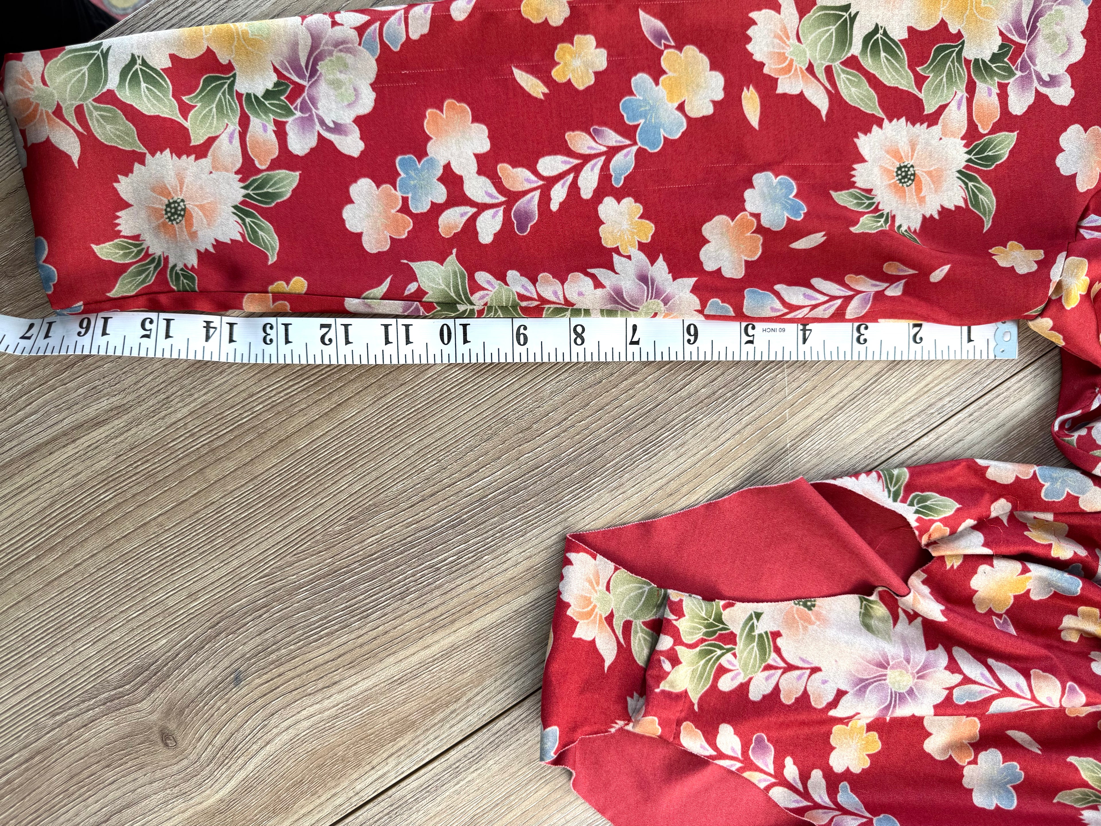 Zara bodysuit floral pattern showing sleeve length 17"