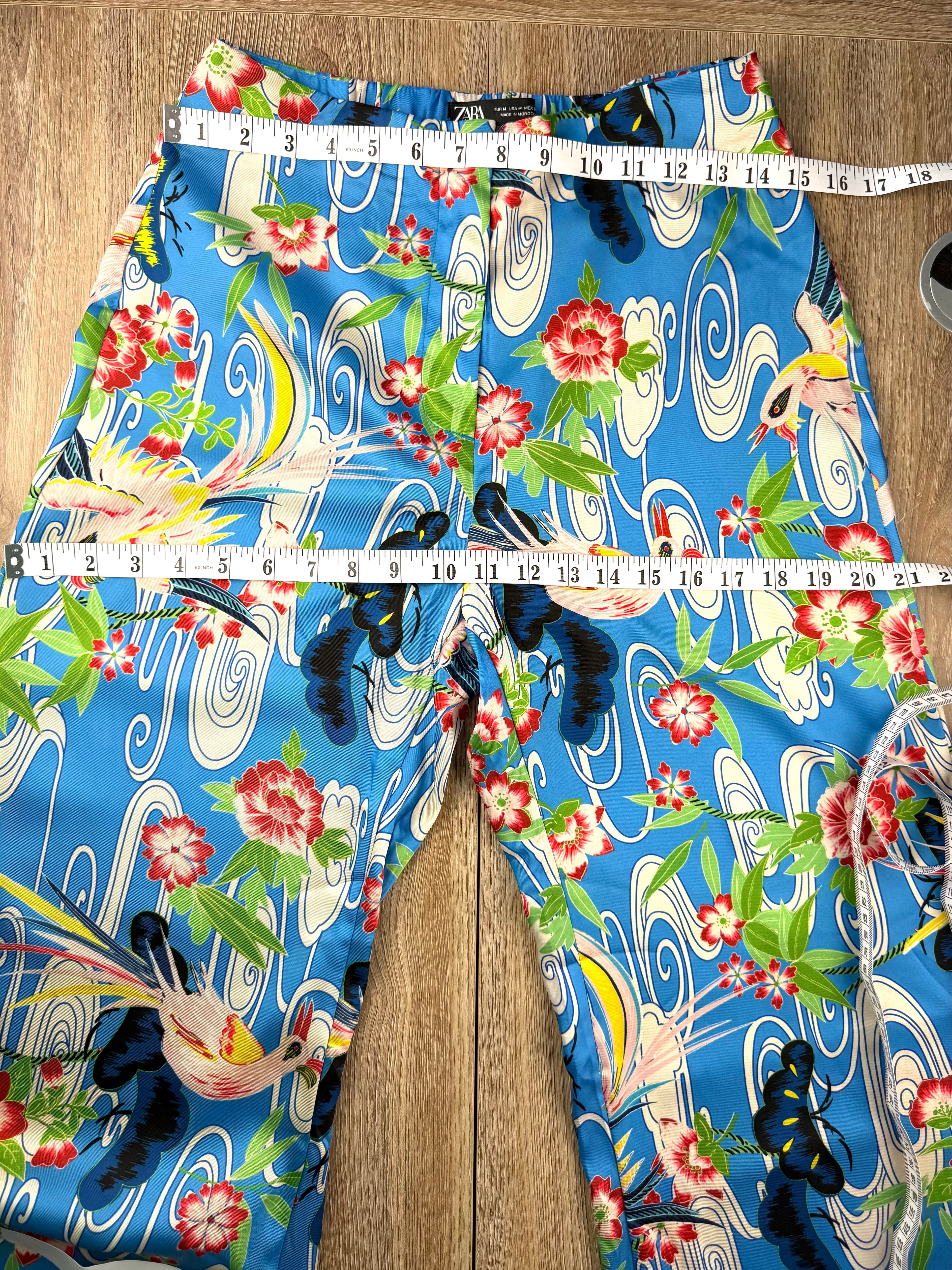 Zara patterned pants measuring  30" waist and 42" hips