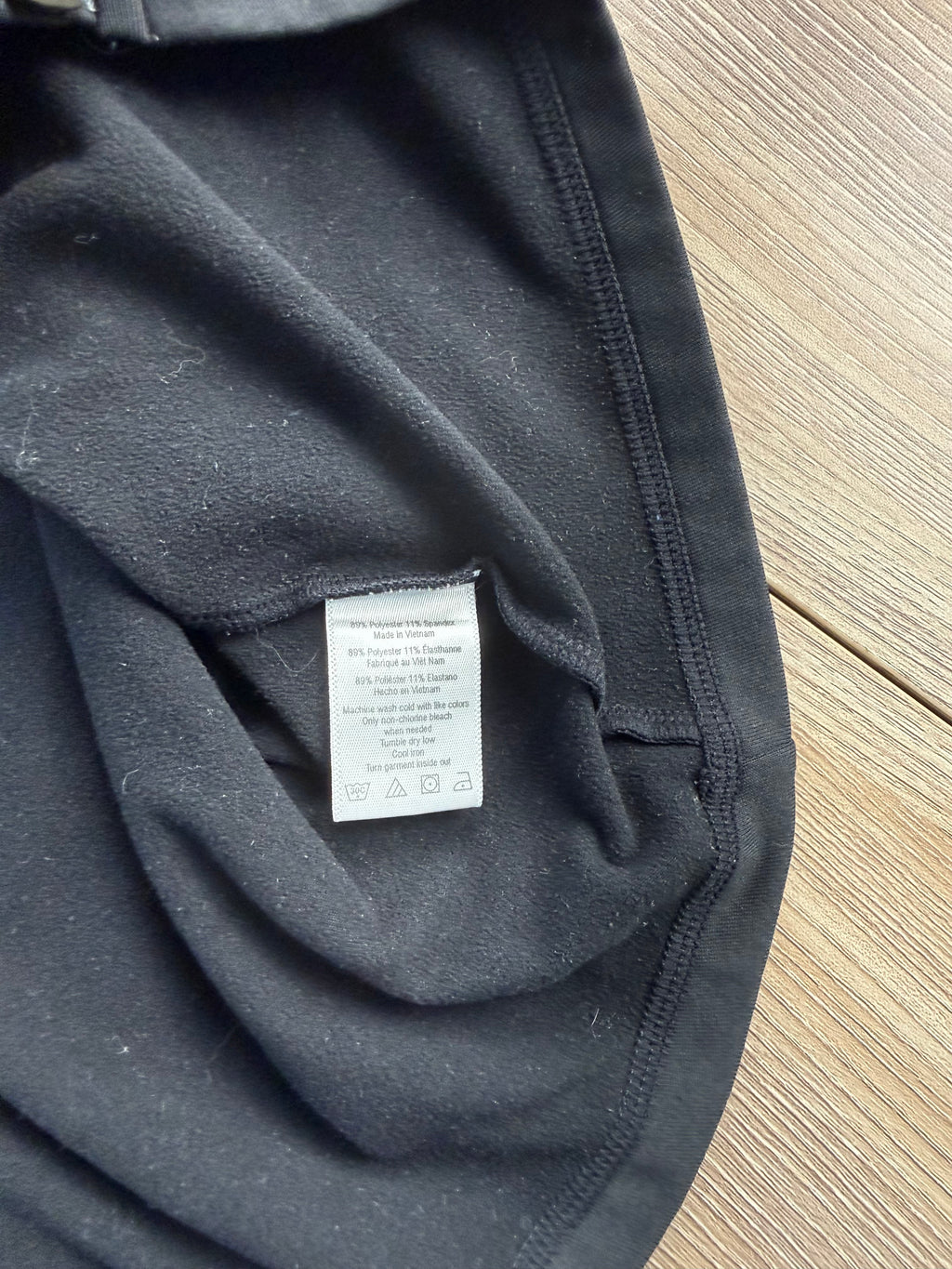alo fabric tag size small 