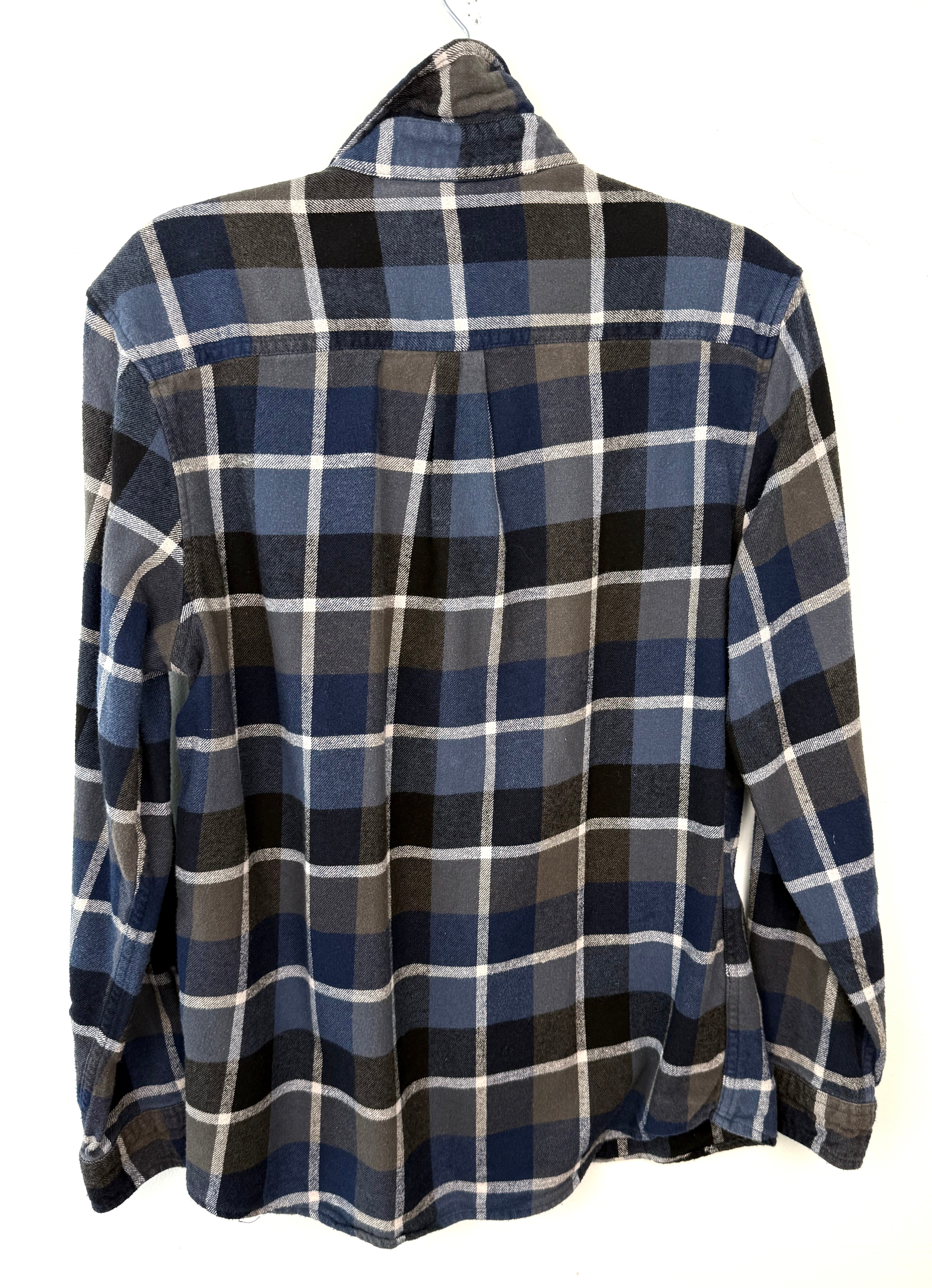back of 100% Cotton Eddie Bauer Plaid Shirt | Size S mens