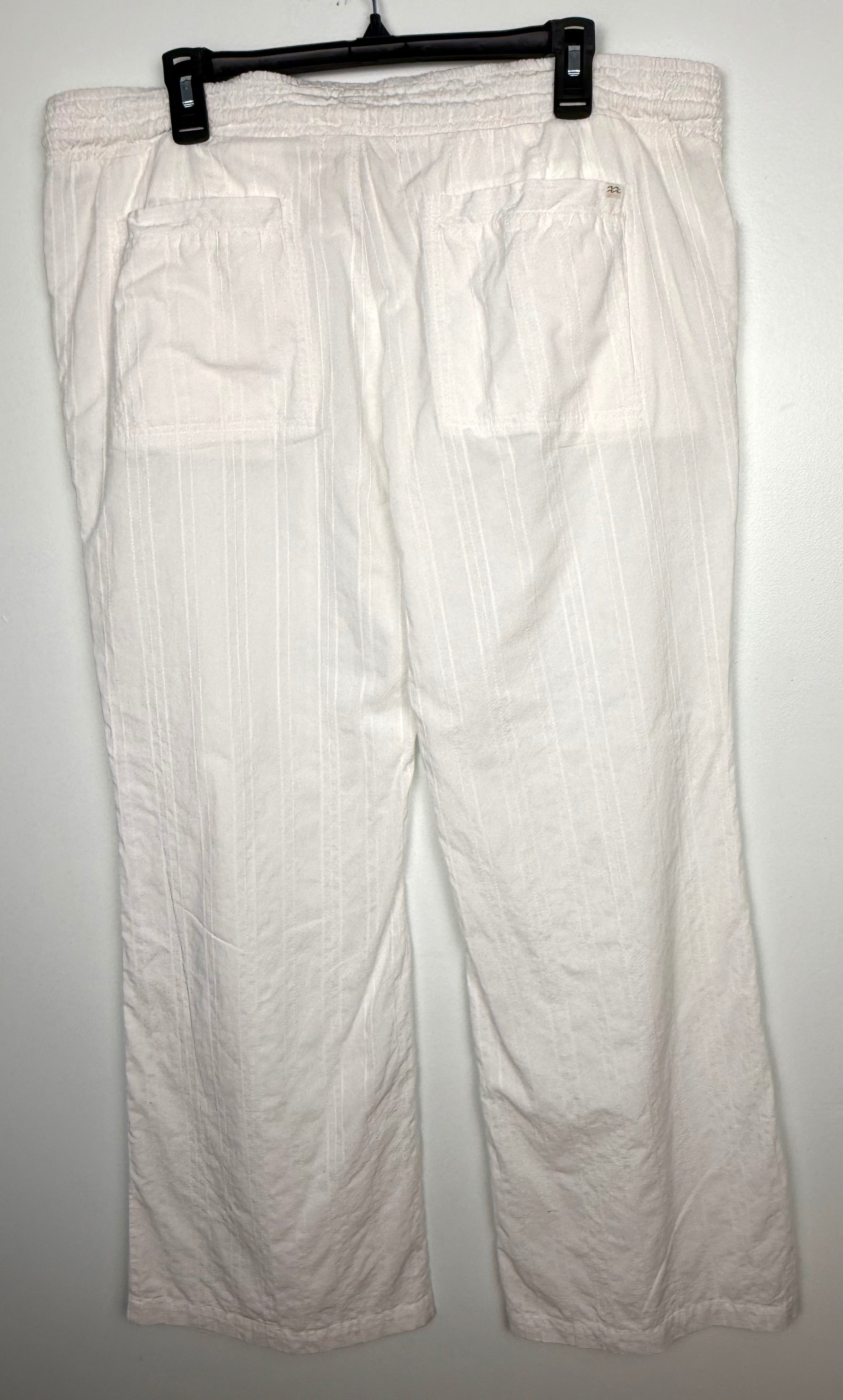 back of 100% Cotton  Wide-Leg Beach Pants | Size XL  at Blue Sparrow Shop Resale 