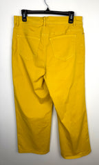 back of 98% Cotton Melanie Lyne Wide-Leg Crop Pants | Size 8 at Blue Sparrow Shop  on hanger