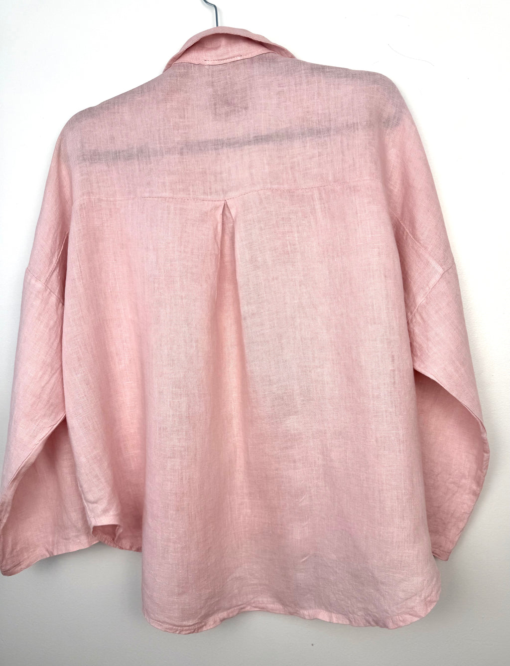 back of EDIN Expect the Unexpected 100% linen oversized shirt Made in Italy 
