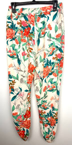 back of Guess  Floral Jogger Style Dress Pants at Blue Sparrow 