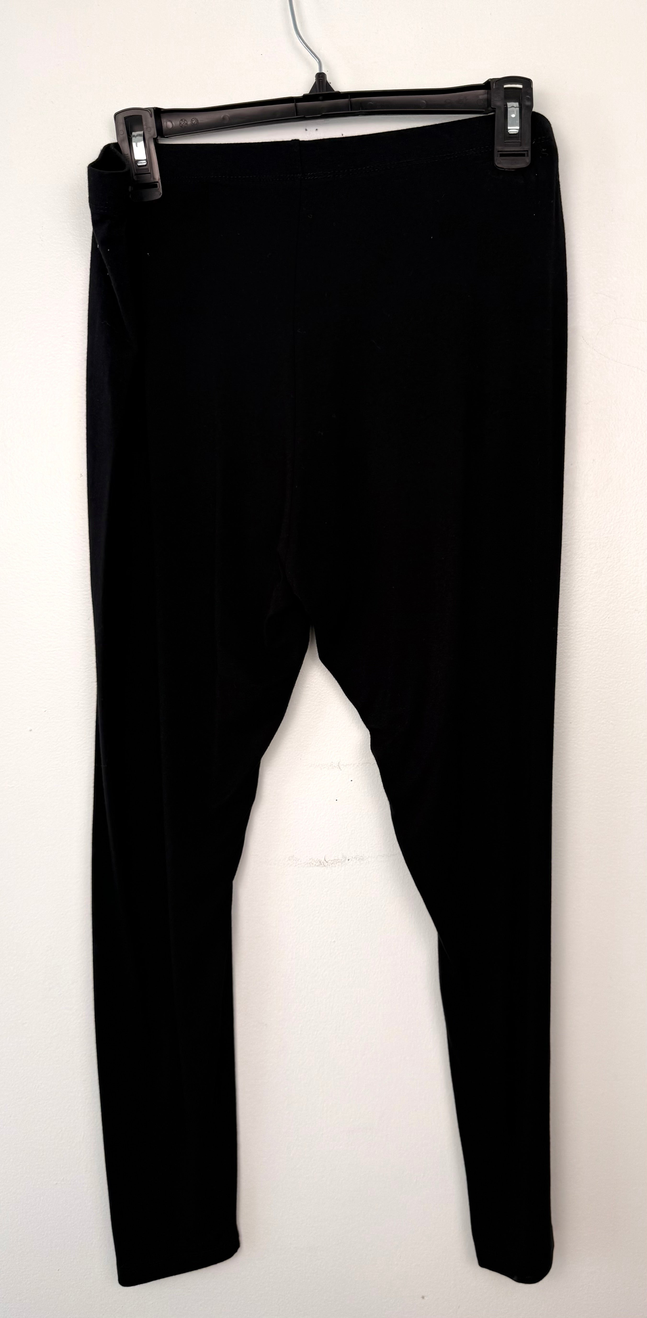 back of Leave Nothing But Footprints Bamboo LNBF 3/4 Leggings | Size XL on hanger