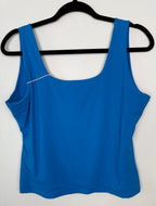 back of NWT Pumley Cami | Tank Top | Size 2XL  at Blue Sparrow Shop on hanger