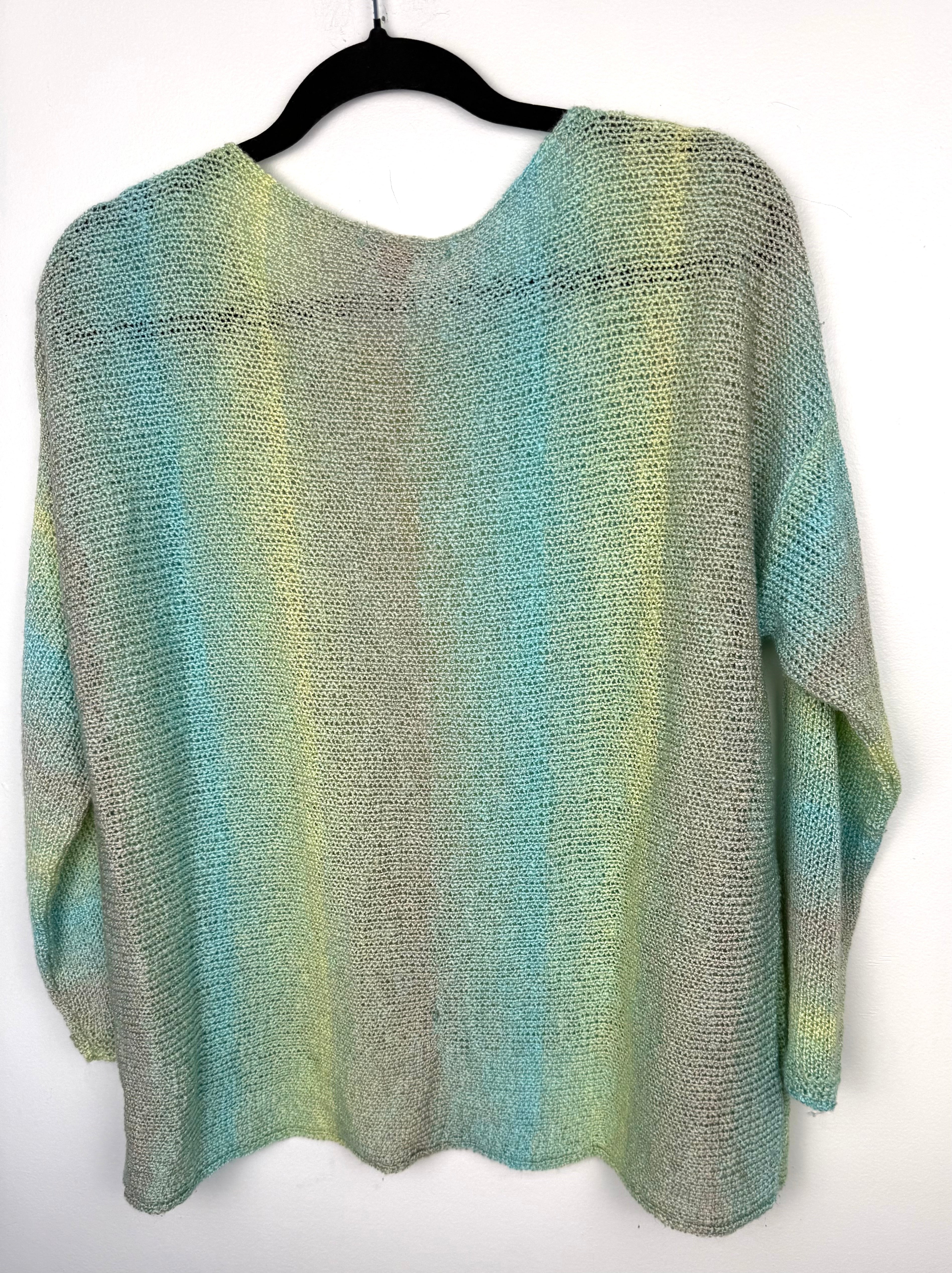 back of Resale Tricots Jean Marc Paris Made in France Sweater | Size M at Blue Sparrow Shop on hanger
