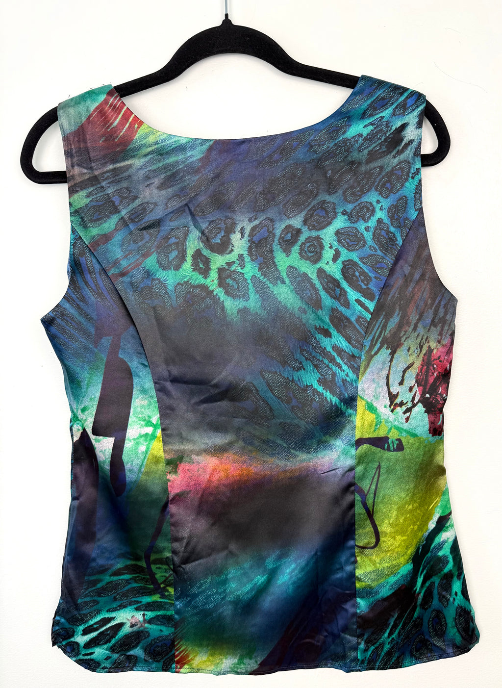 back of Vintage Abstract Art Sleeveless Top | Made in Canada | Size 10  at Blue Sparrow Shop