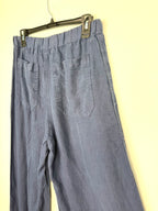 back pocket detail on 100% Linen Pull-On Pants | Relaxed | Size S at Blue Sparrow Shop