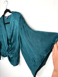 batwing/flutter sleeve on PRIMARK Jacquard Twist Front Crop Top | Size S at Blue Sparrow SHop