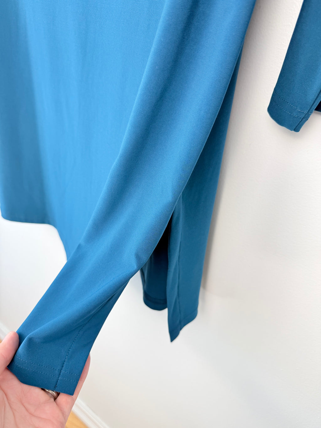 bottom hem on Sympli 3/4 Sleeve Top | Size 10