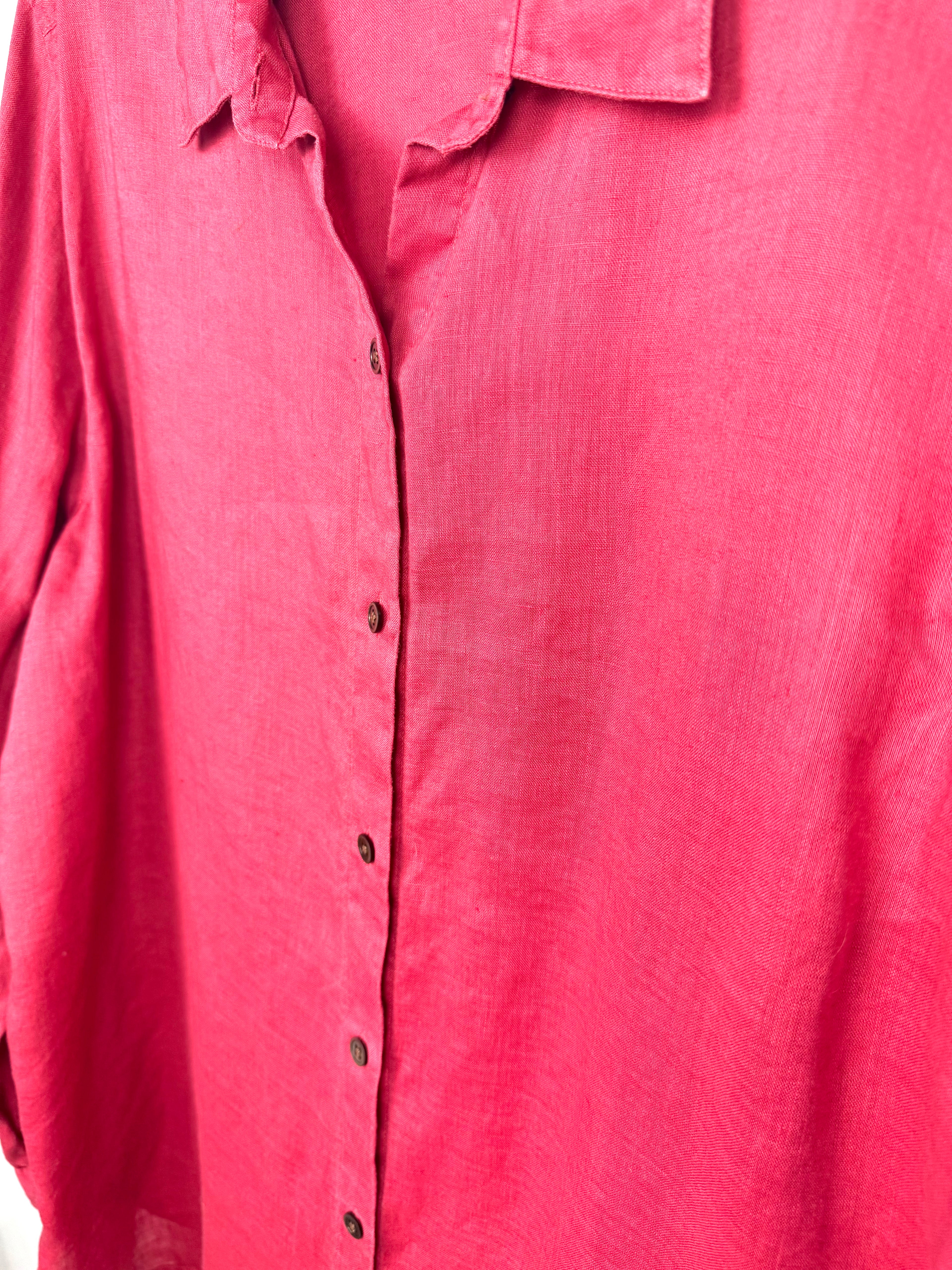 close up of button front on J.Jill 100% Linen Oversized Button-Down Shirt — Washed Rose Pink | Size XL at Blue Sparrow Shop 