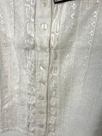 close up of button front on NWT 100% Cotton Embroidered Button-Front Top | Size M at Blue Sparrow Shop 