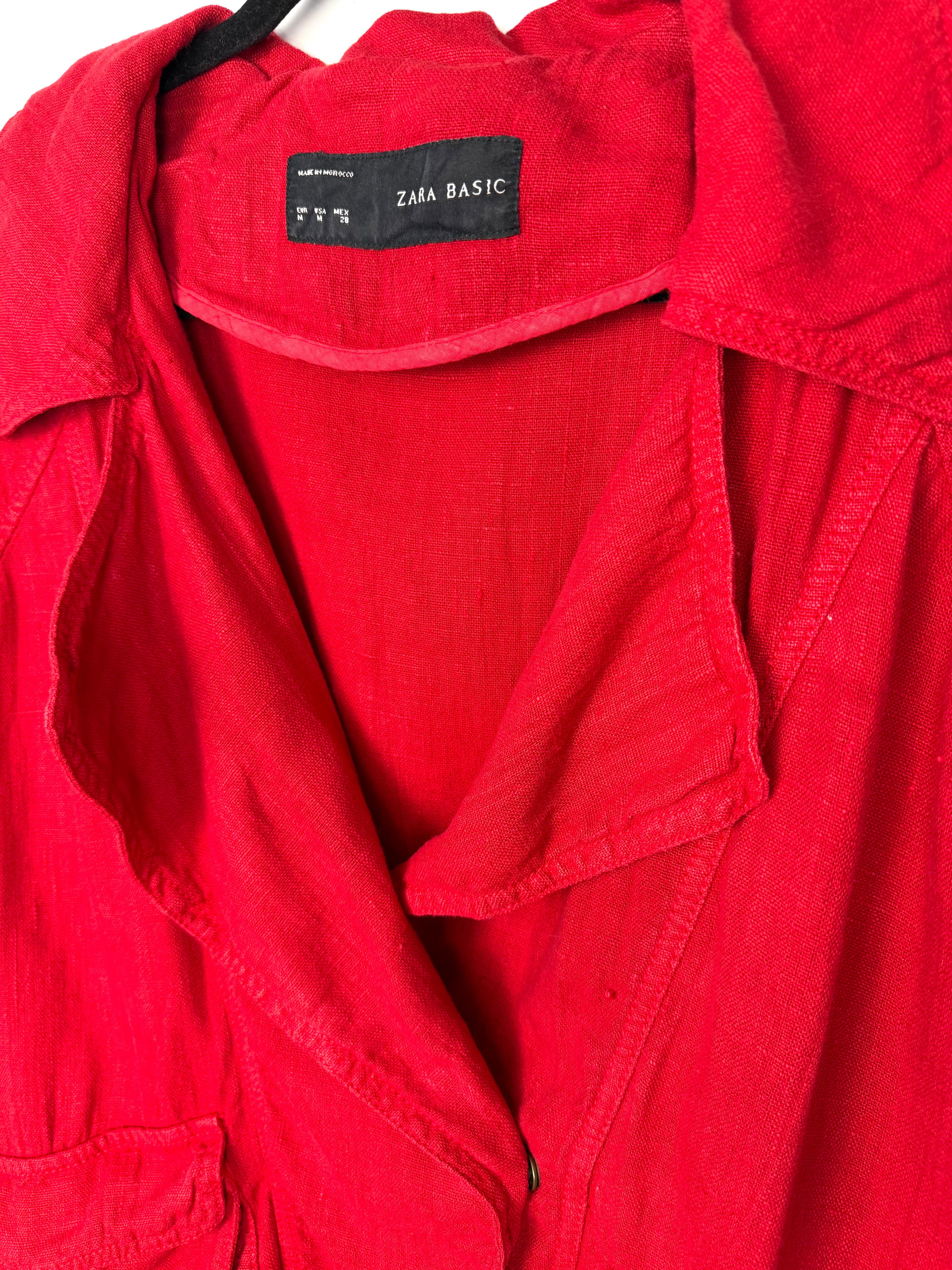 close up of collar on Zara 100% Linen Jacket | Size M at Blue Sparrow Shop 