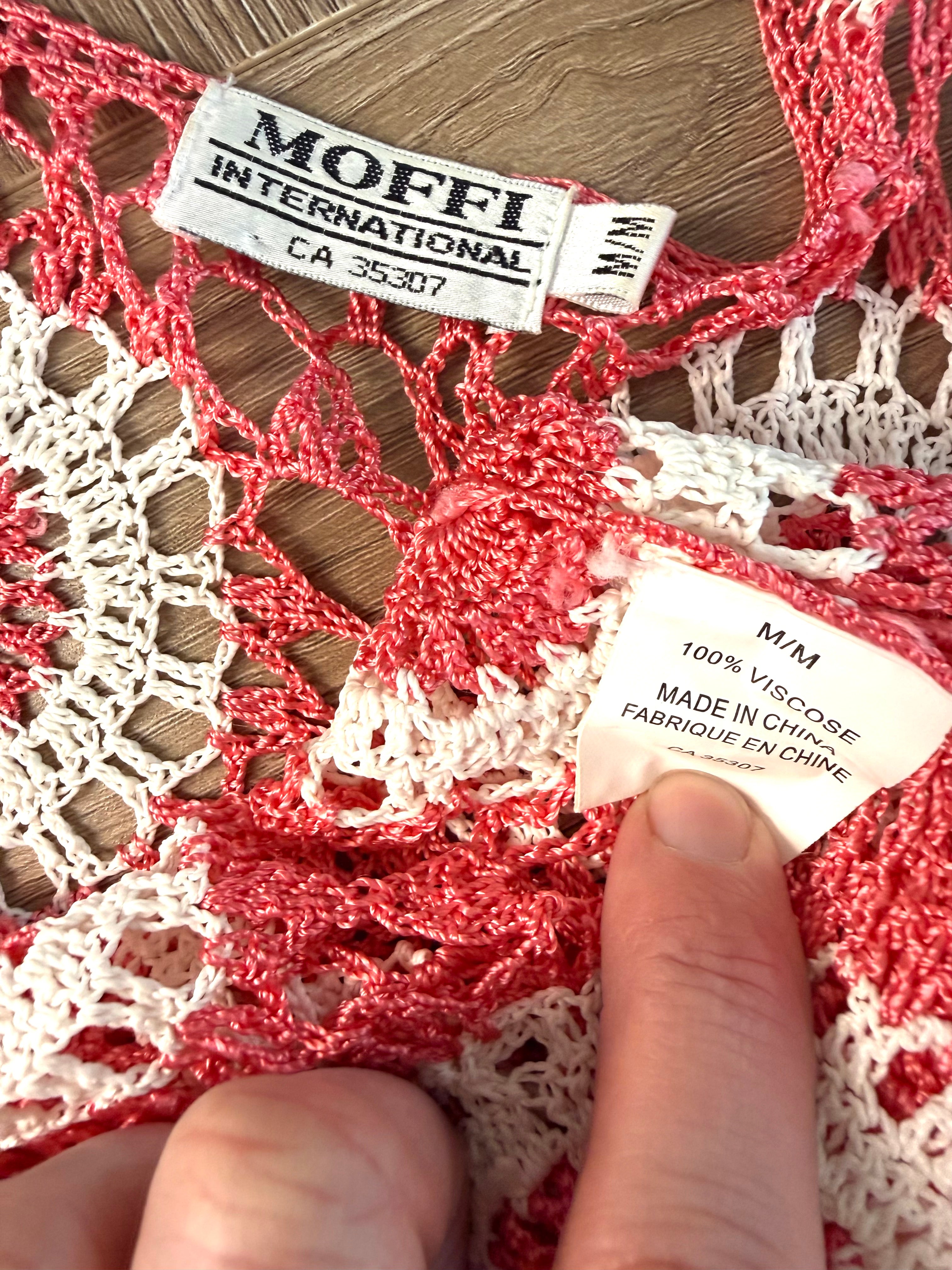close up of tag on Cottagecore Vintage Style Crochet Cardigan at Blue Sparrow Shop size M 100% viscose