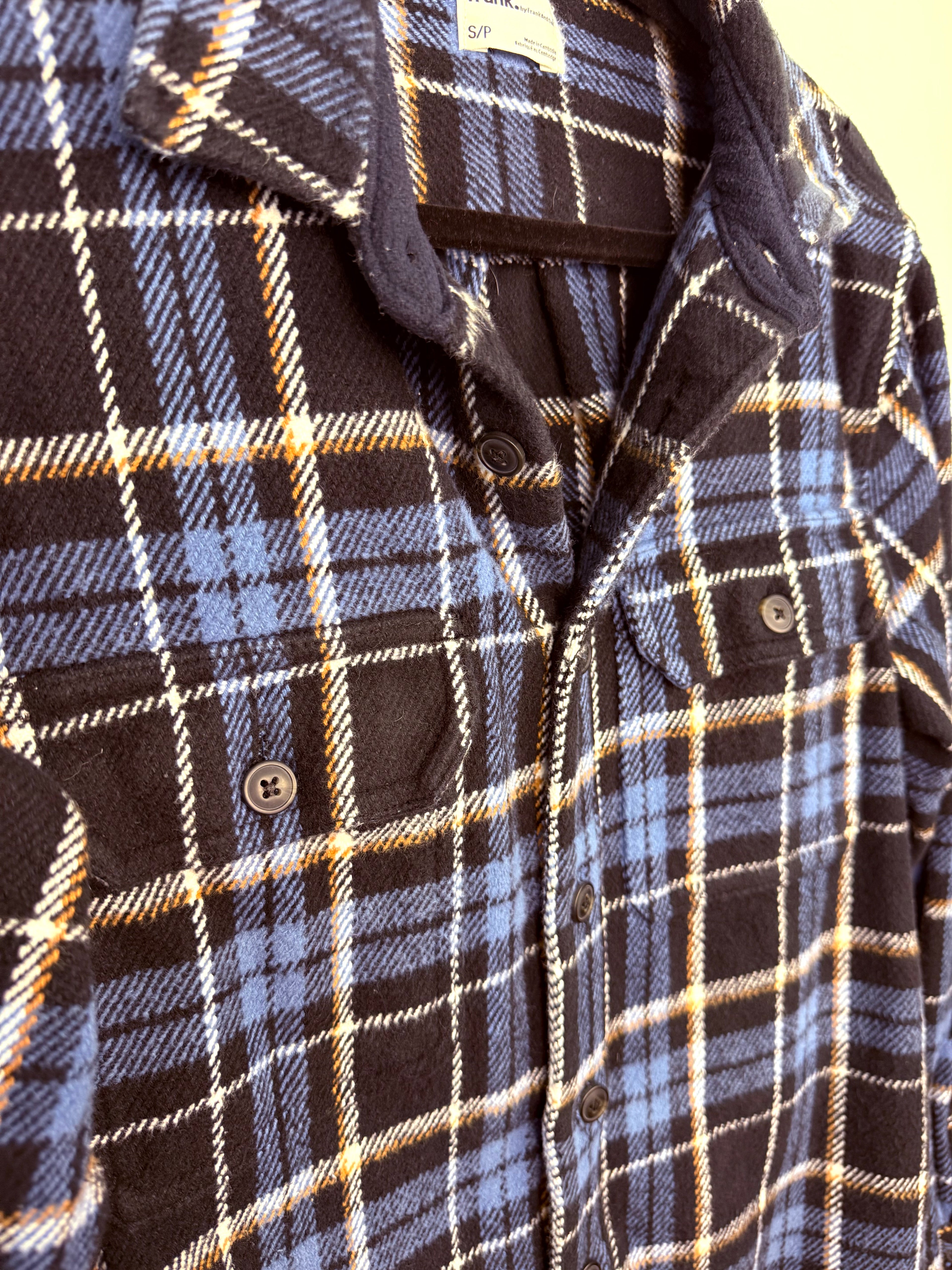 collar detail on 100% Cotton Plaid Jacket by Frank& Oak | Size S Mens