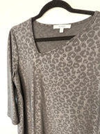 collar detail on Made in Canada Sympli Asymmetrical 3/4 Sleeve Top | Size 14