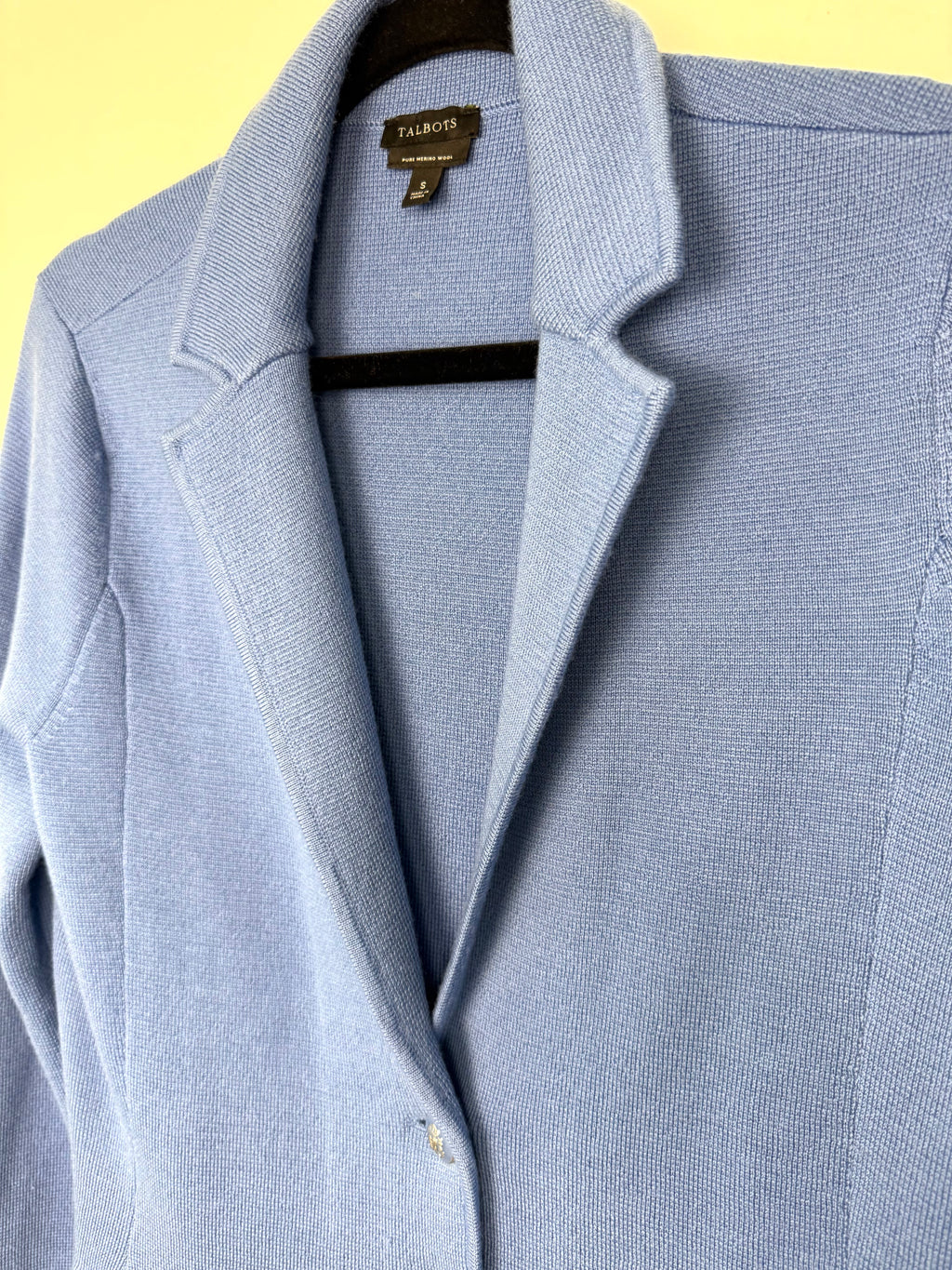 collar detail on Talbots 100% Pure Merino Wool Sweater Blazer | Size S at Blue Sparrow Shop 