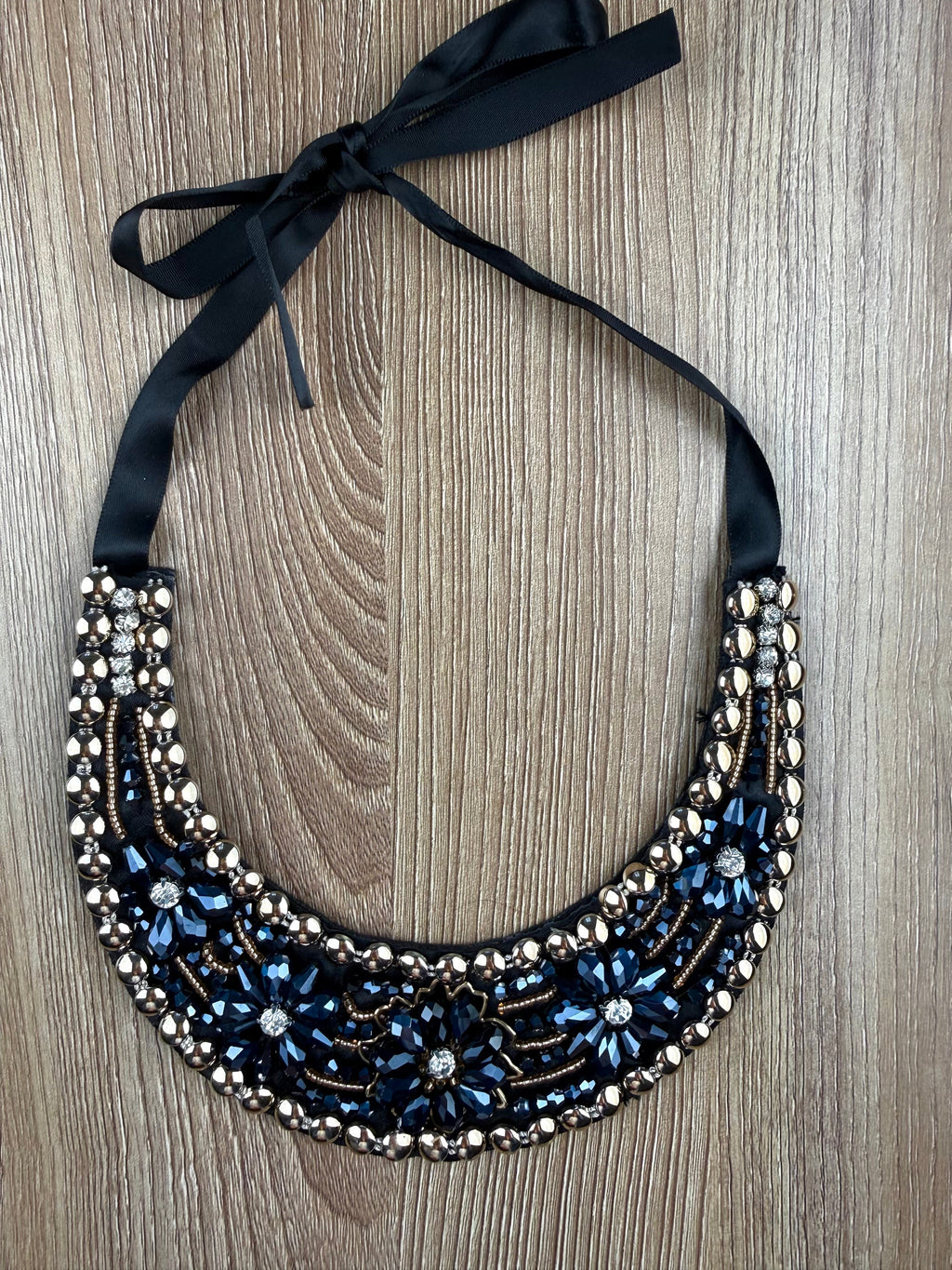 crystal floral statement collar necklace with rhinestone embellishments