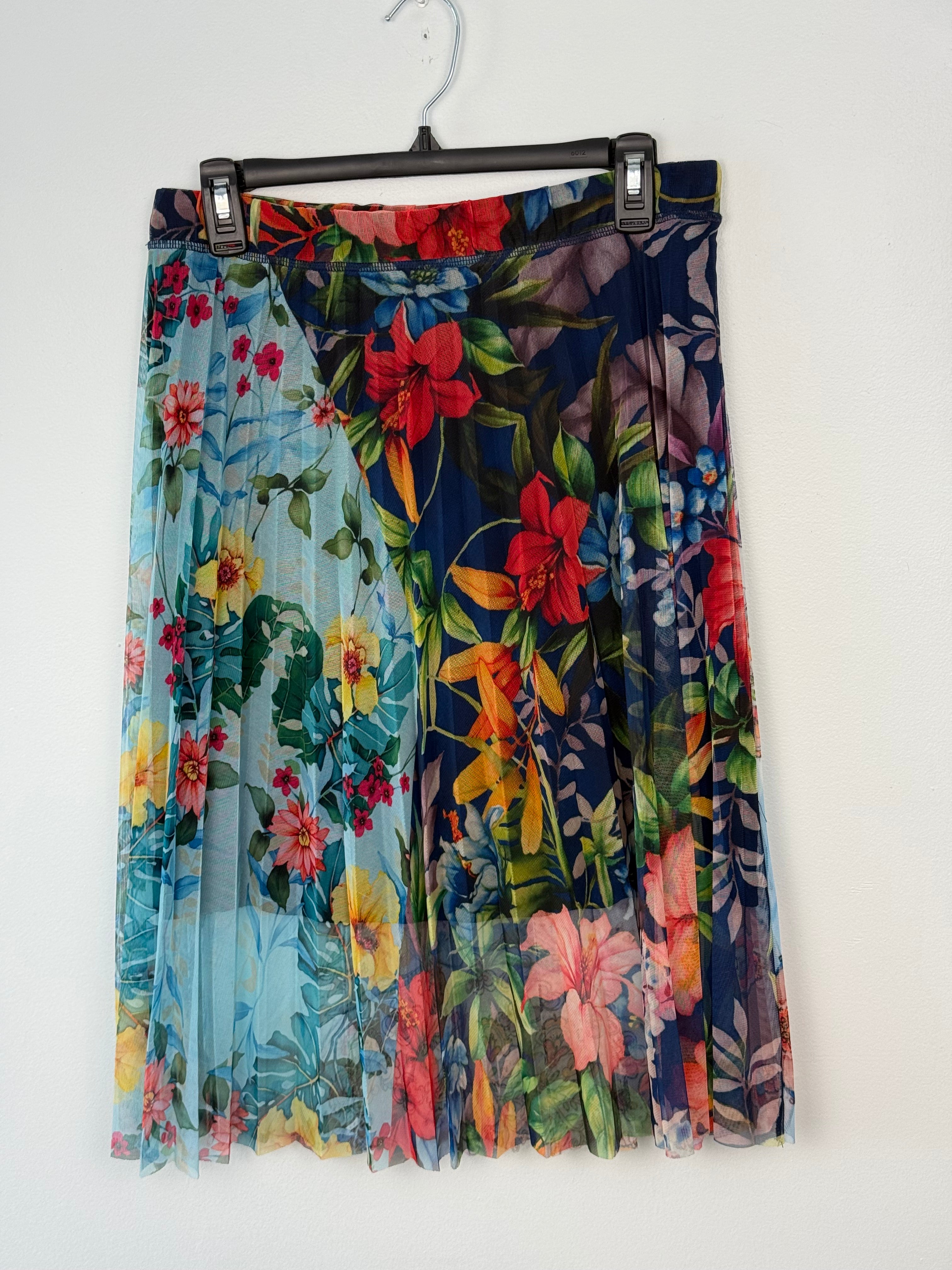 desigual brand skirt on white background  size L boho skirt