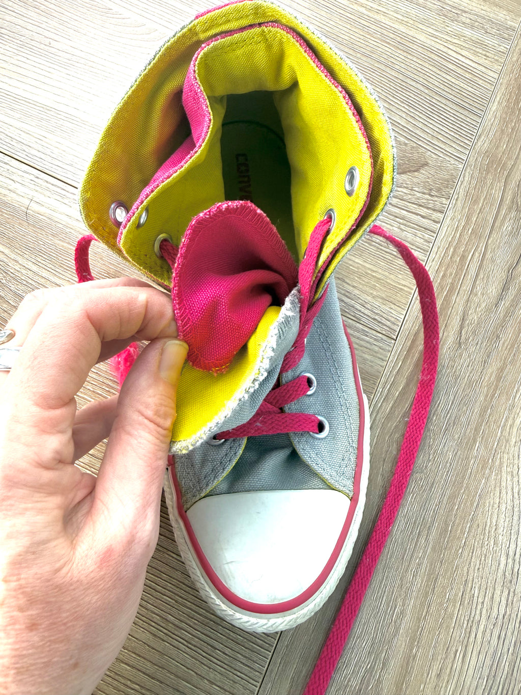 double tongue on Converse Chuck Taylor All Star Kids High Top Sneakers 