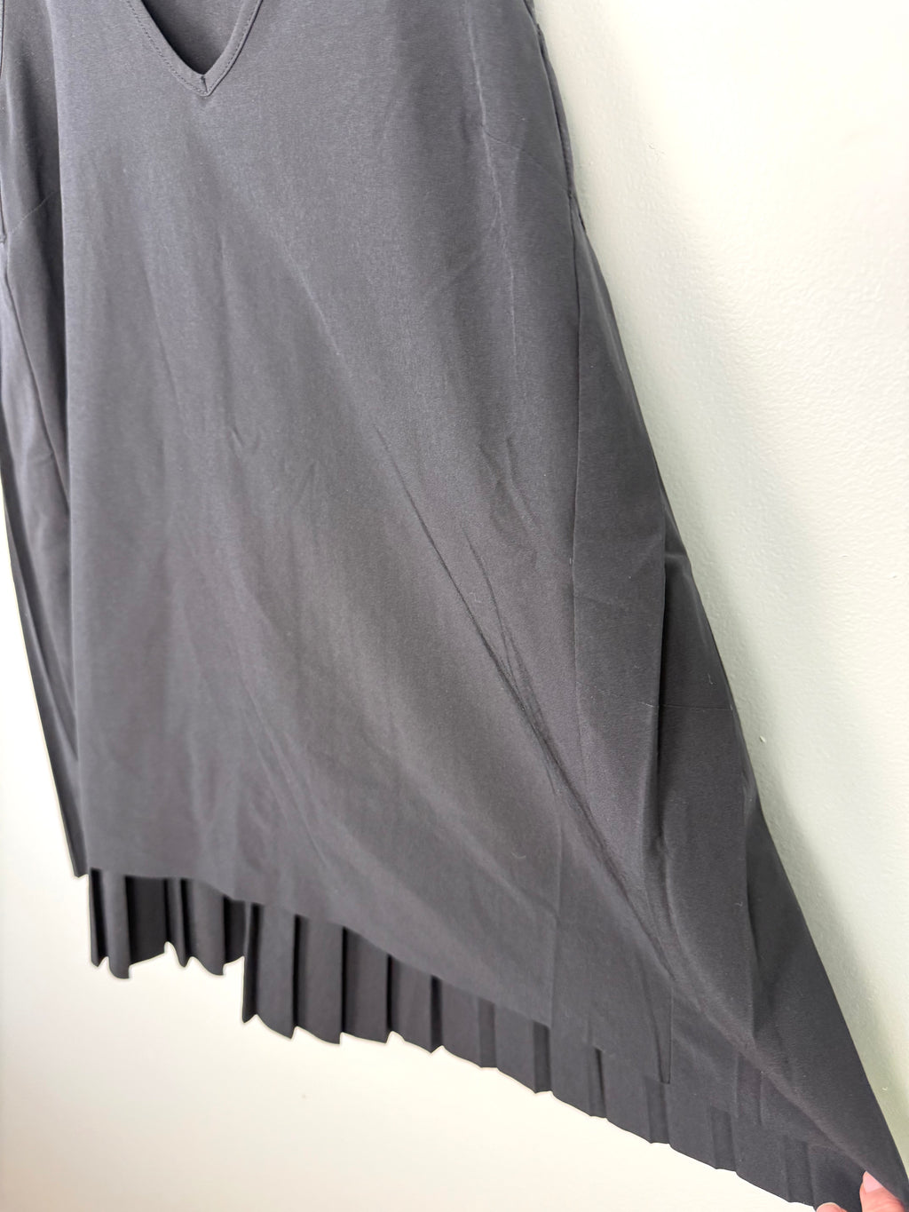 flow of Athleta Black Pleated Flowy Tank Top at Blue Sparrow Shop 
