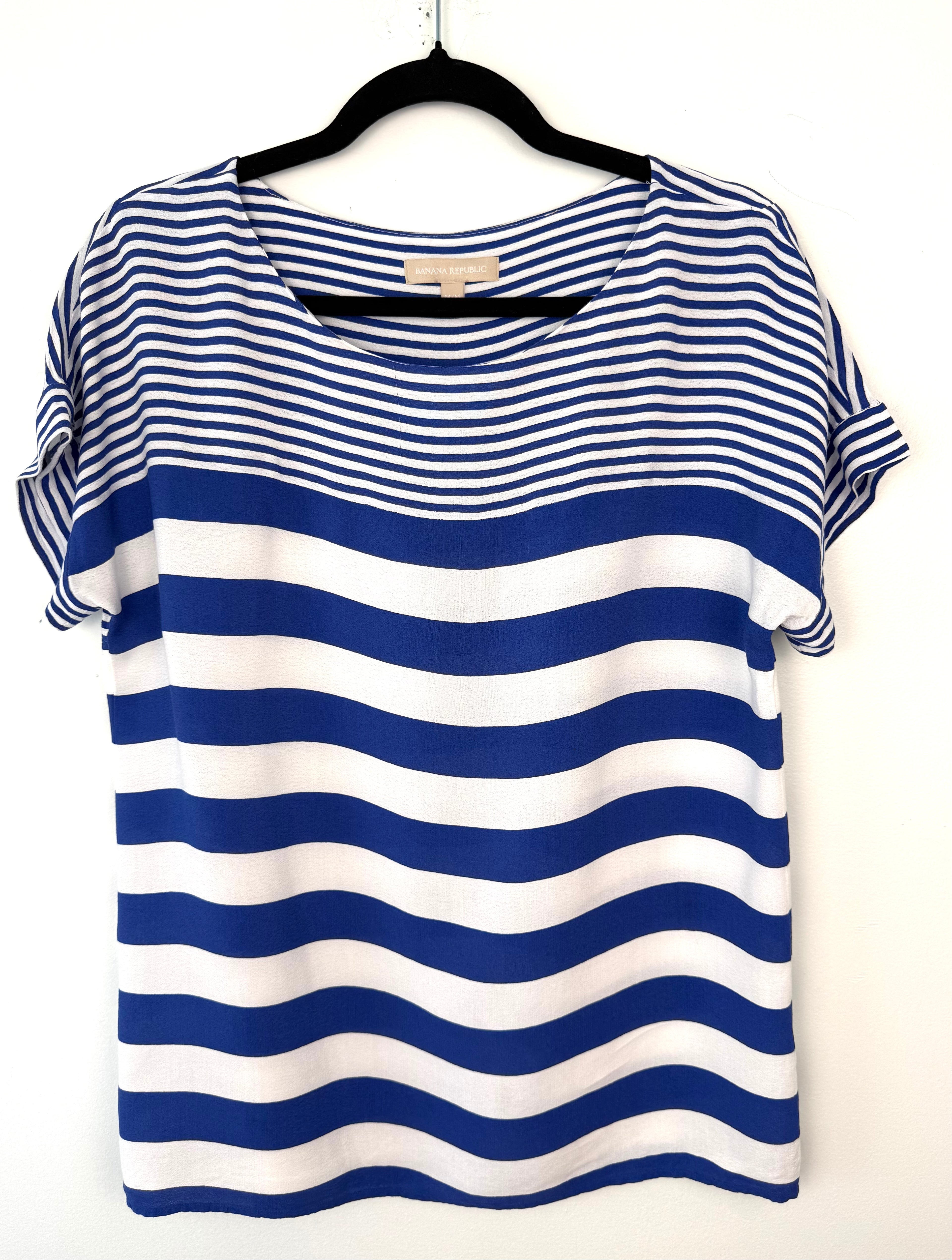 front of Banana Republic Mixed Stripe Scoop Neck Tee — Royal Blue and White | Size M at Blue Sparrow Shop on hanger